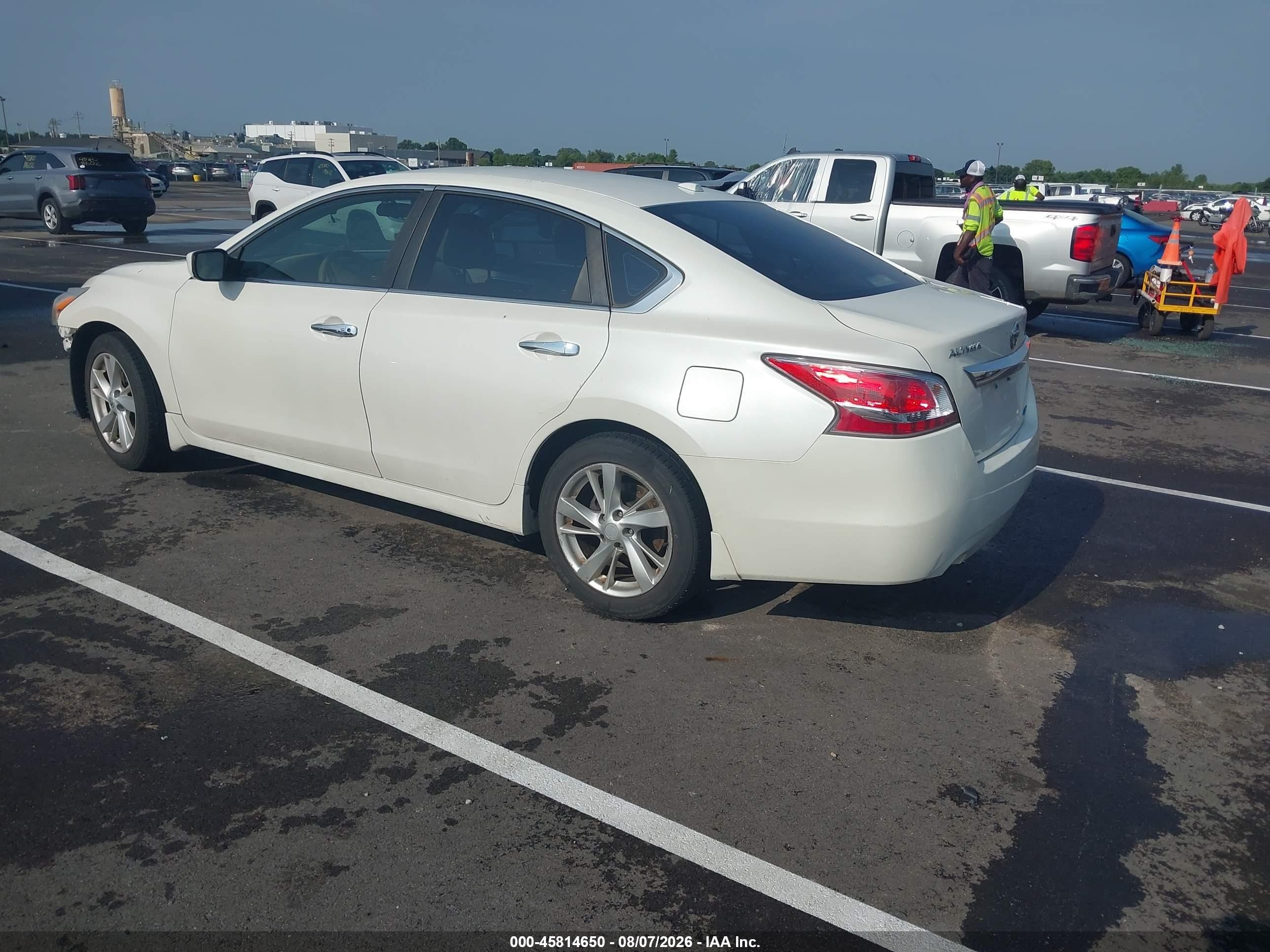 2014 Nissan Altima 2.5 Sv White vin: 1N4AL3APXEC901557