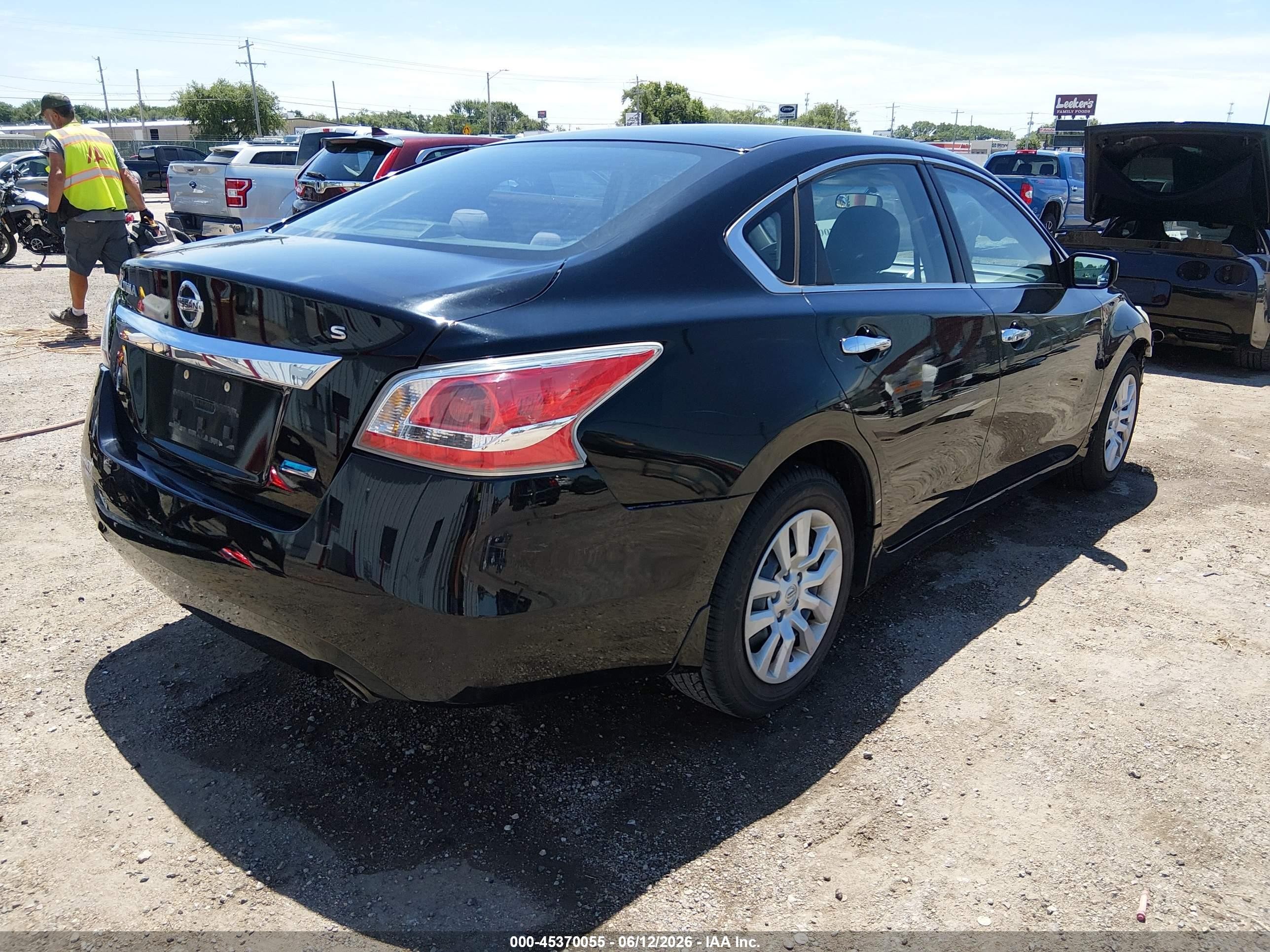2014 Nissan Altima 2.5 S Black vin: 1N4AL3APXEN208430