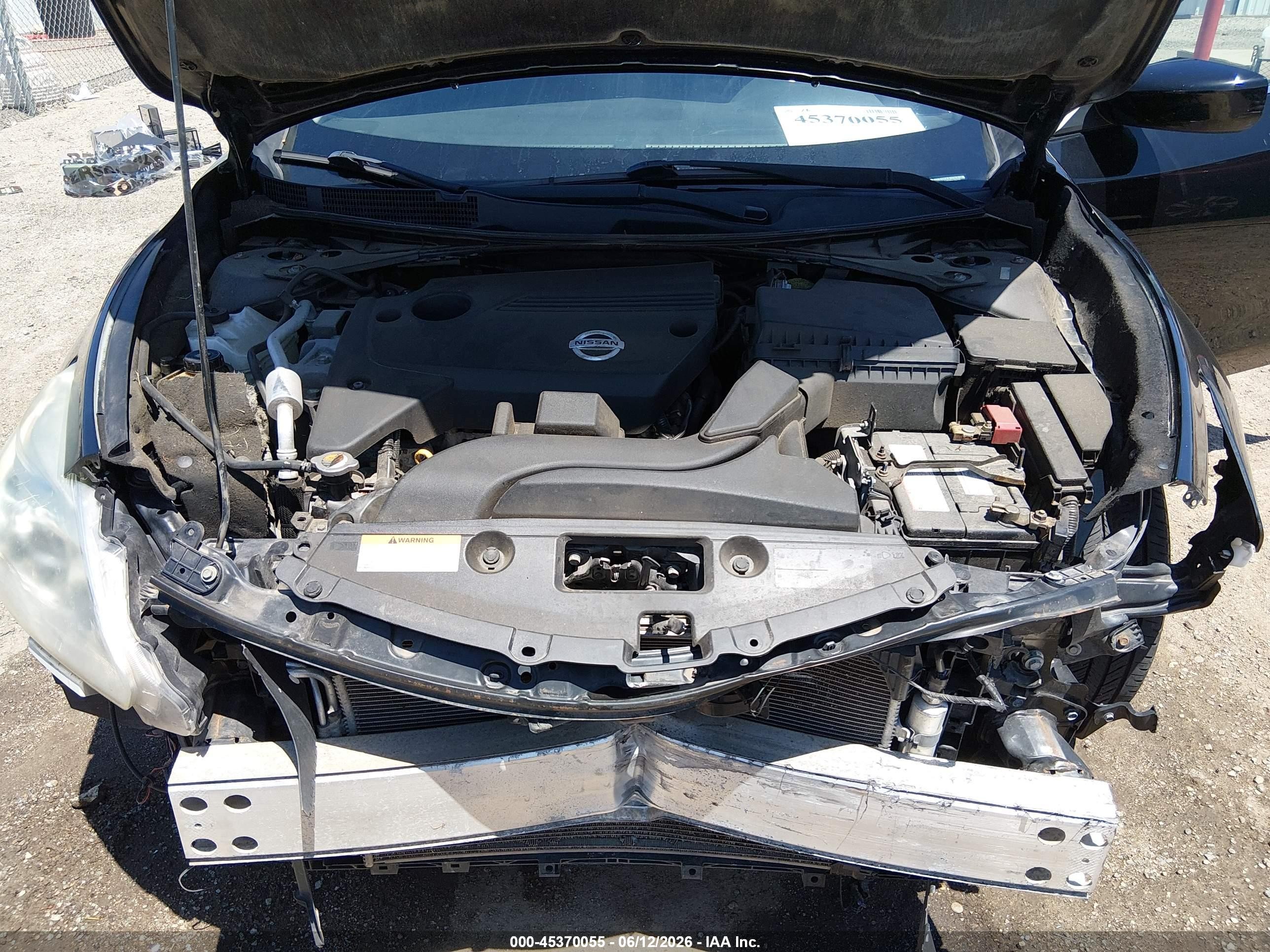2014 Nissan Altima 2.5 S Black vin: 1N4AL3APXEN208430