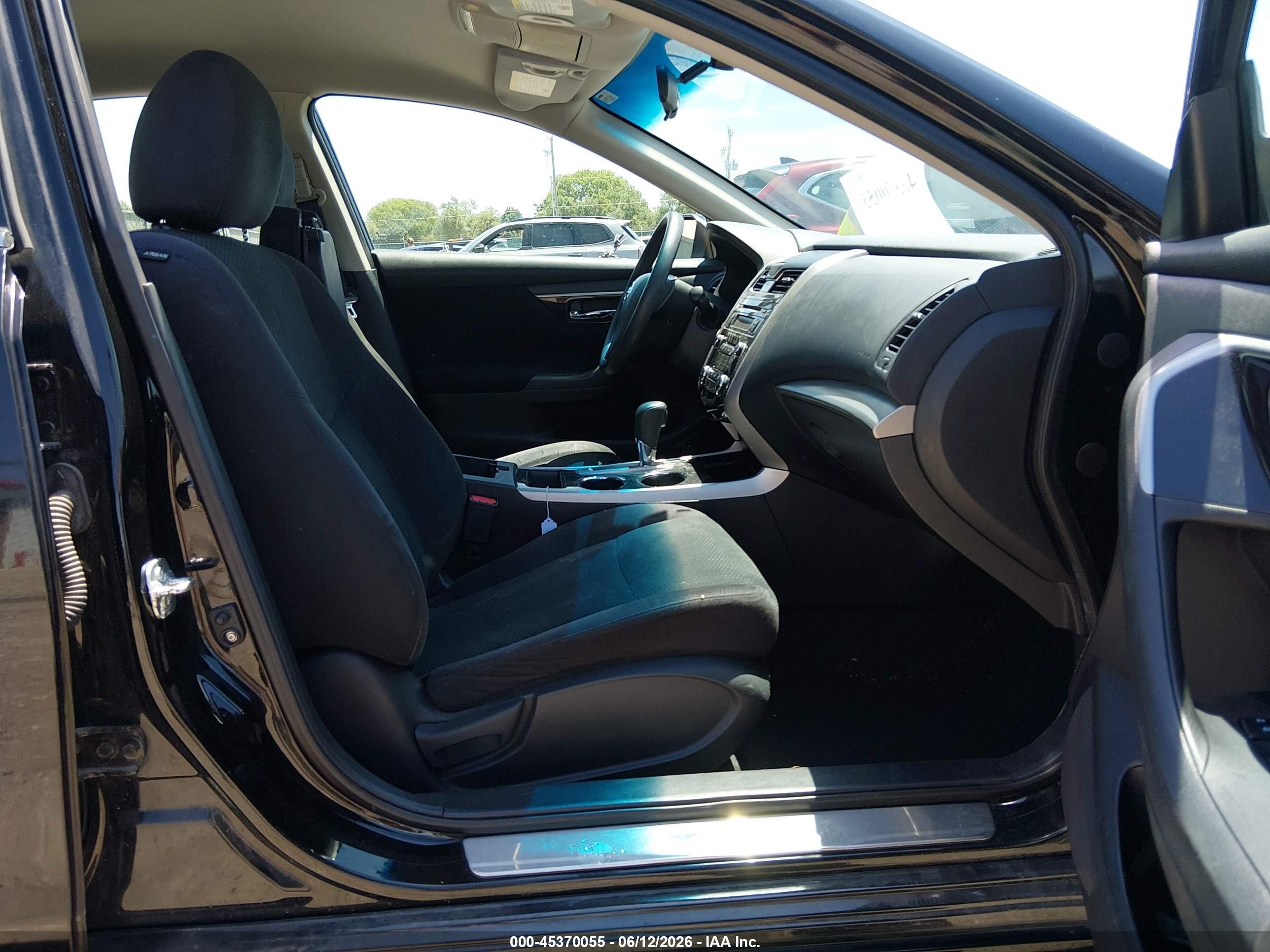2014 Nissan Altima 2.5 S Black vin: 1N4AL3APXEN208430