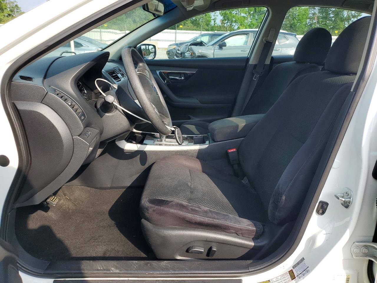 2014 Nissan Altima 2.5 White vin: 1N4AL3APXEN214020