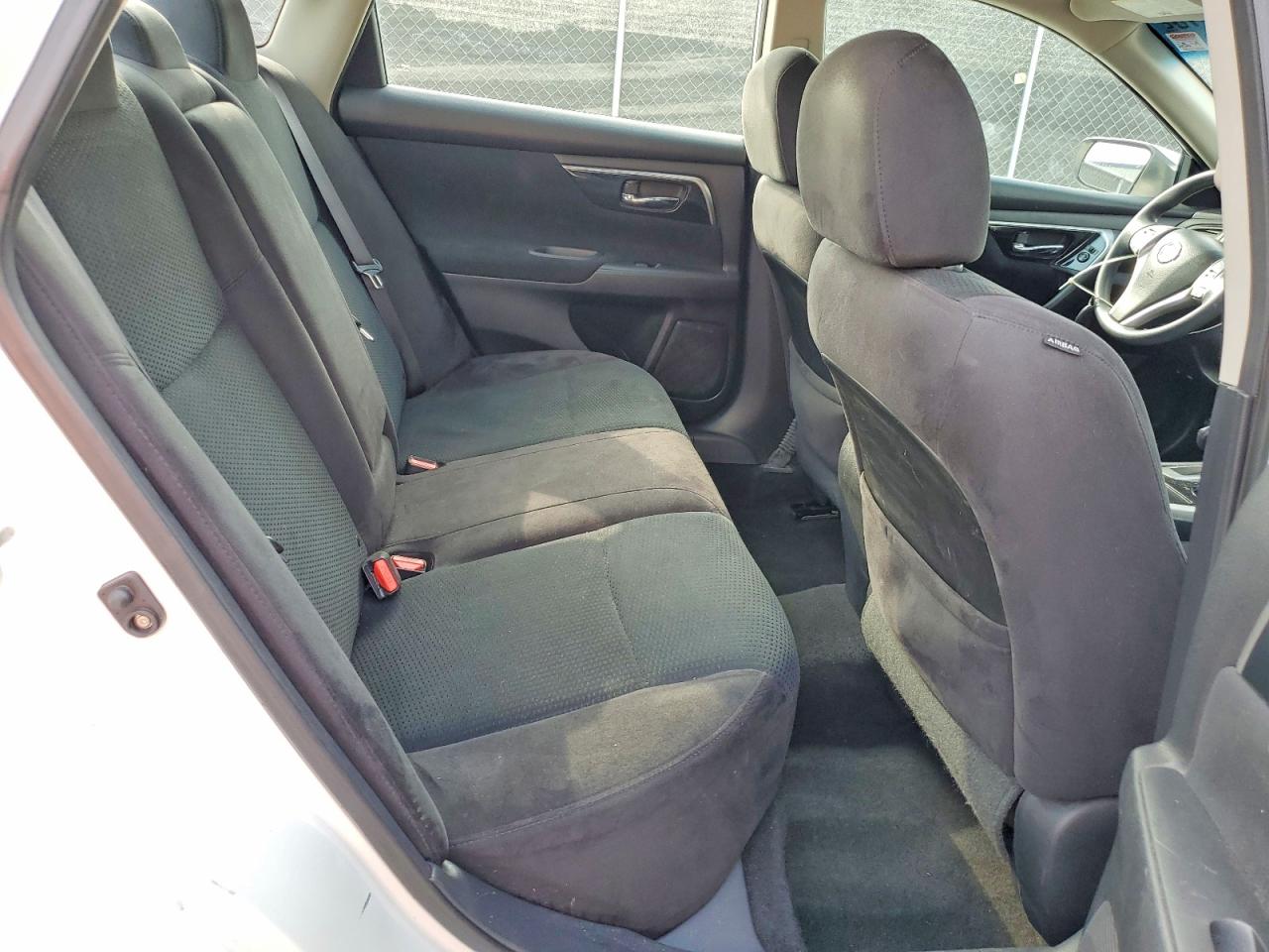 2014 Nissan Altima 2.5 White vin: 1N4AL3APXEN214020