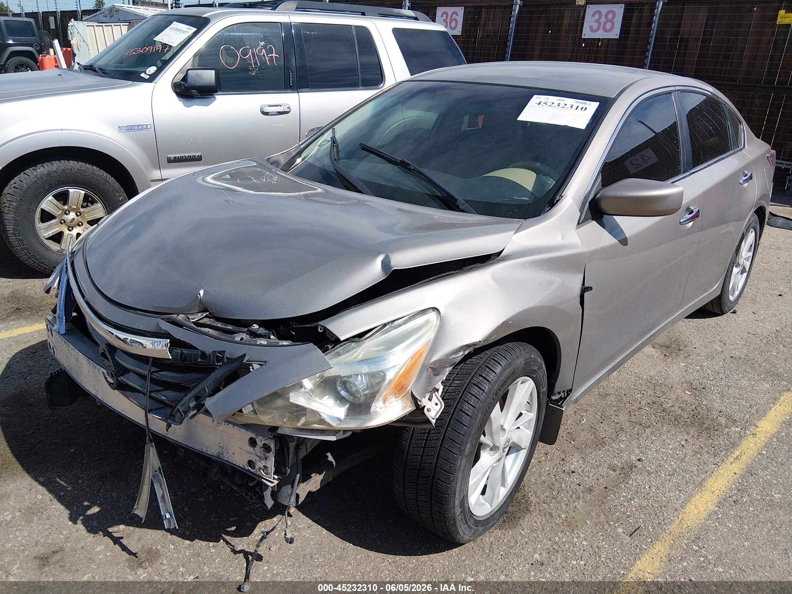 2014 Nissan Altima 2.5 Sv Бежевый vin: 1N4AL3APXEN220531