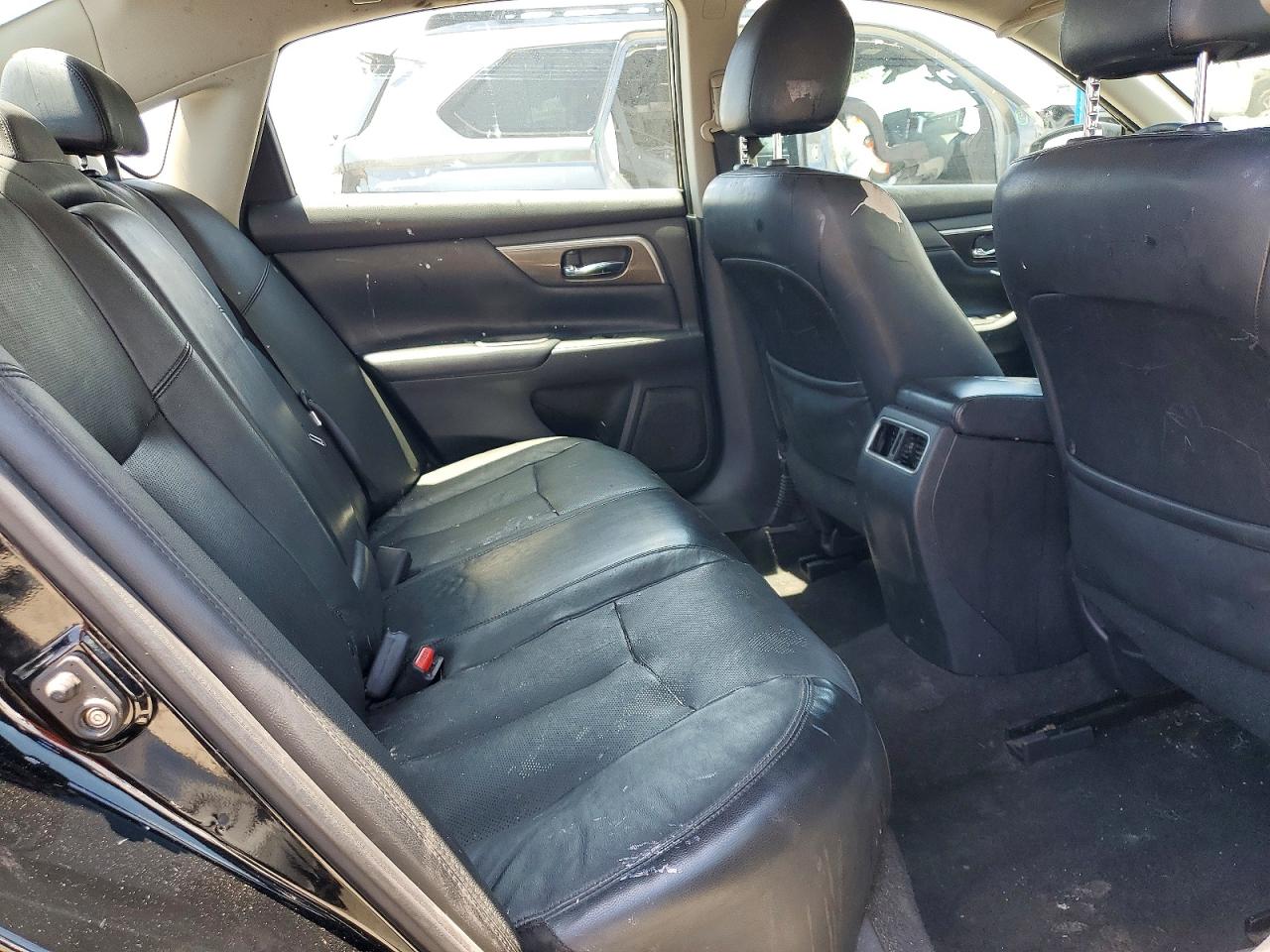 2014 Nissan Altima 2.5 Black vin: 1N4AL3APXEN225650