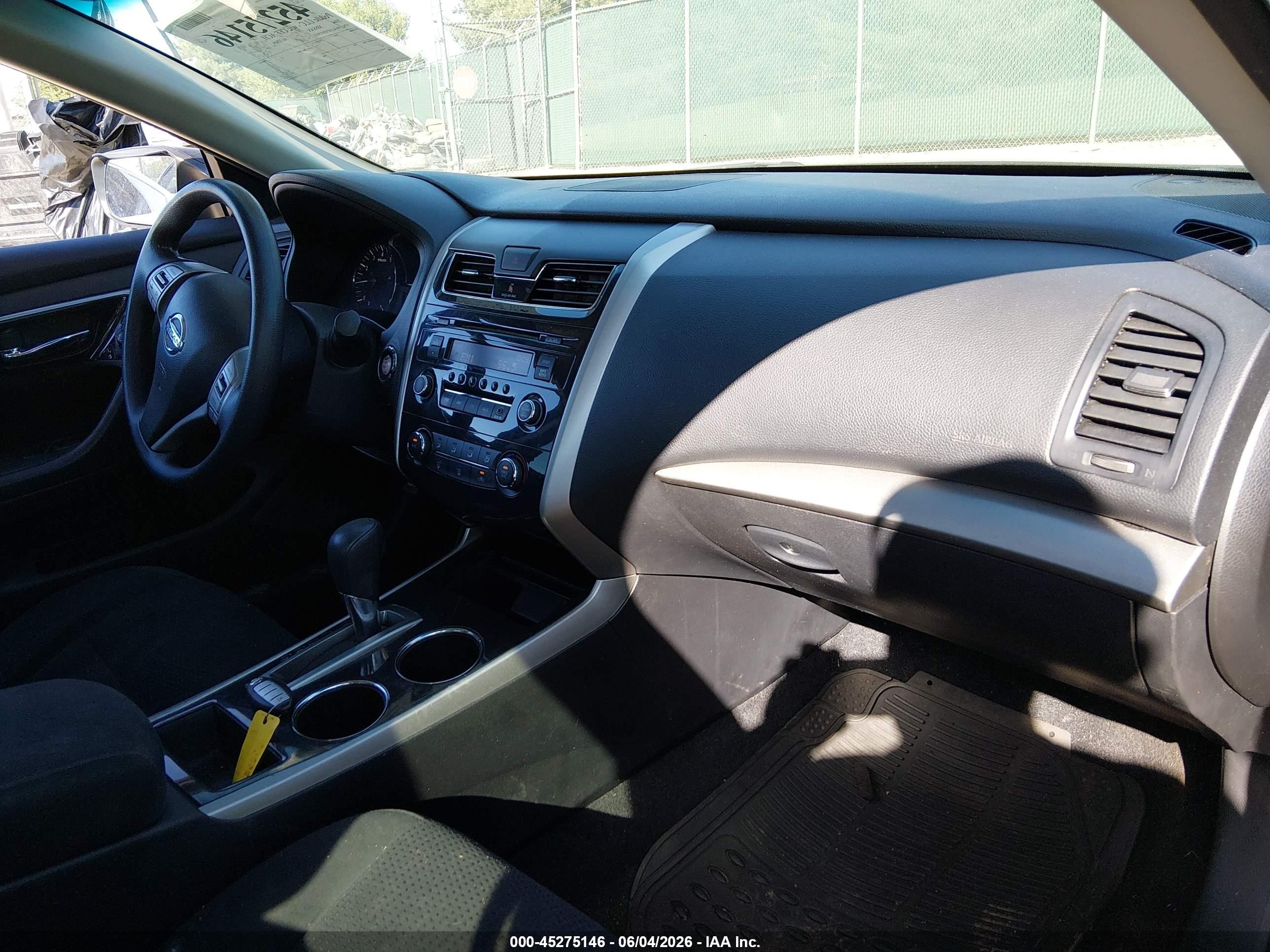 2014 Nissan Altima 2.5 S Black vin: 1N4AL3APXEN229133