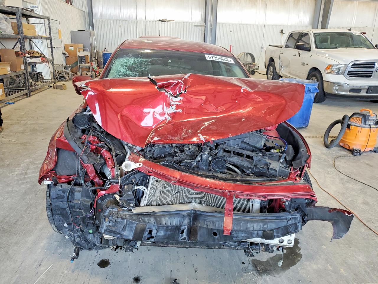 2014 Nissan Altima 2.5 S Red vin: 1N4AL3APXEN233800