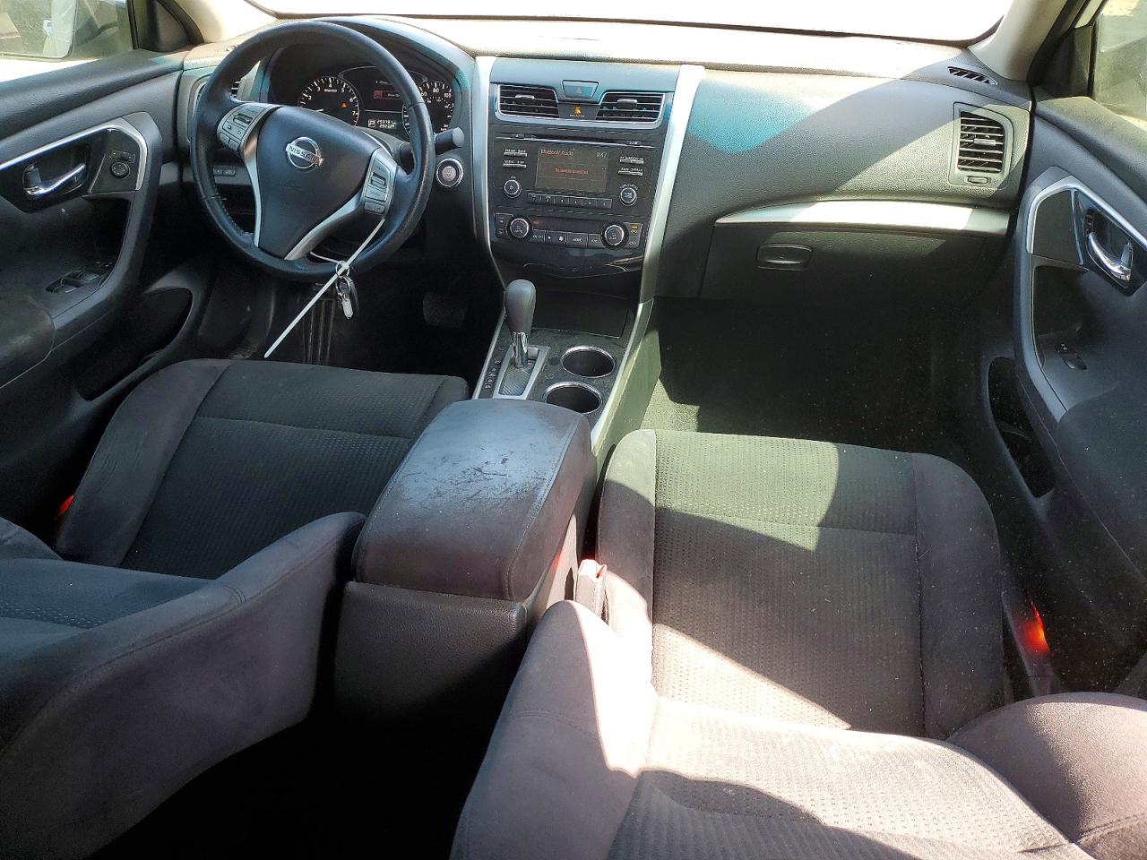 2014 Nissan Altima 2.5 Sv White vin: 1N4AL3APXEN253058