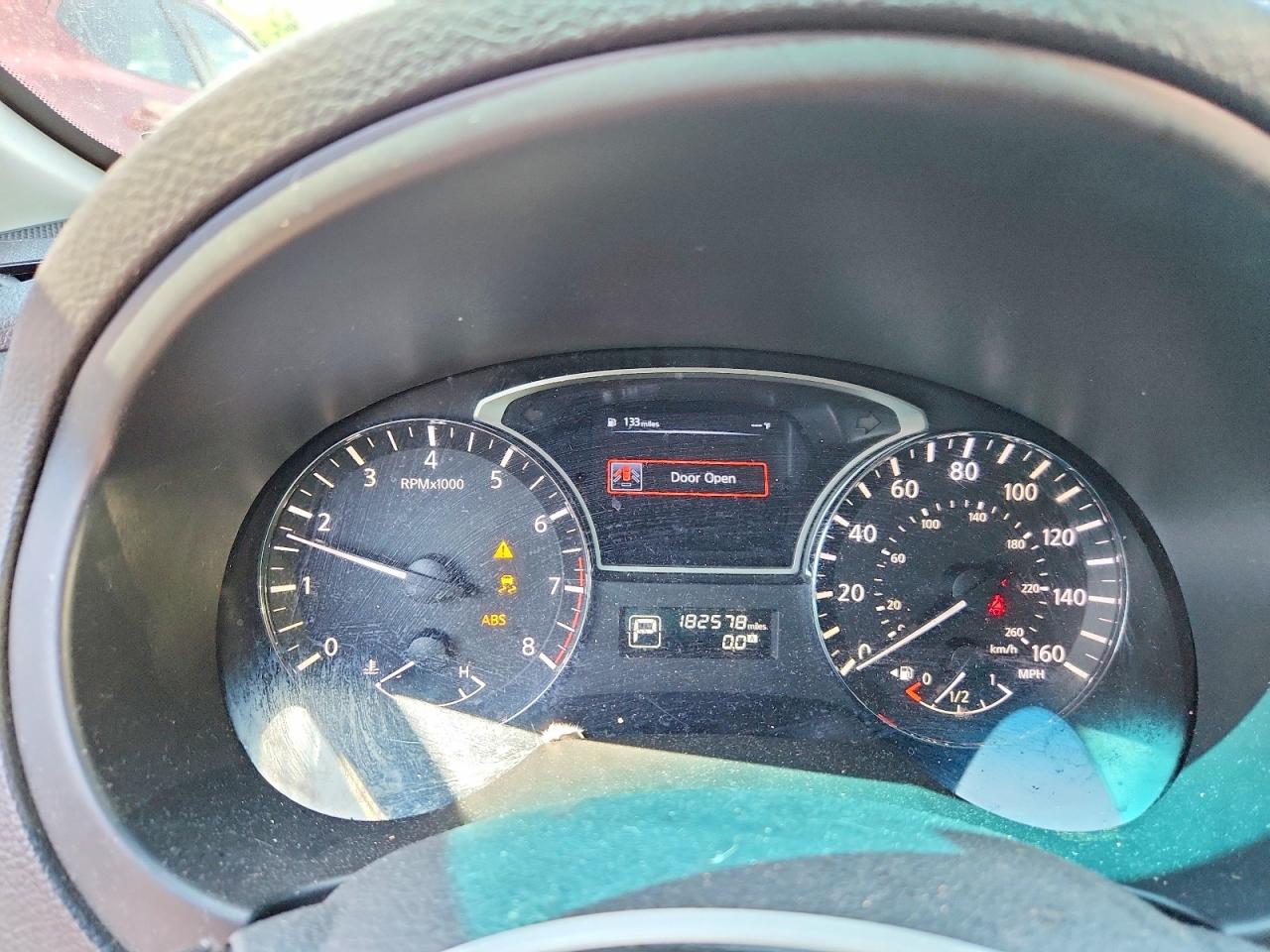 2014 Nissan Altima 2.5 S Silver vin: 1N4AL3APXEN350602