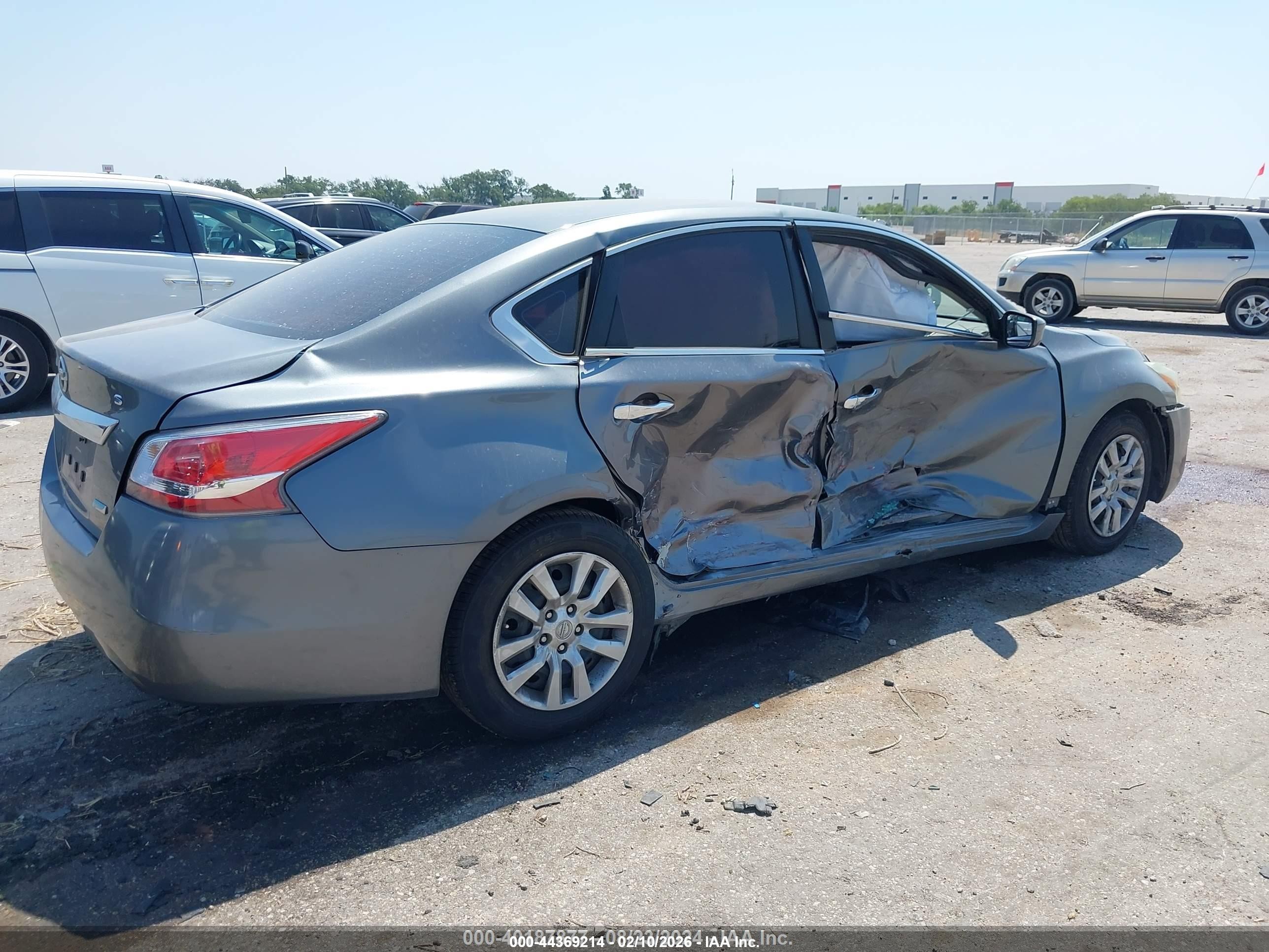 2014 Nissan Altima 2.5 S Black vin: 1N4AL3APXEN384961