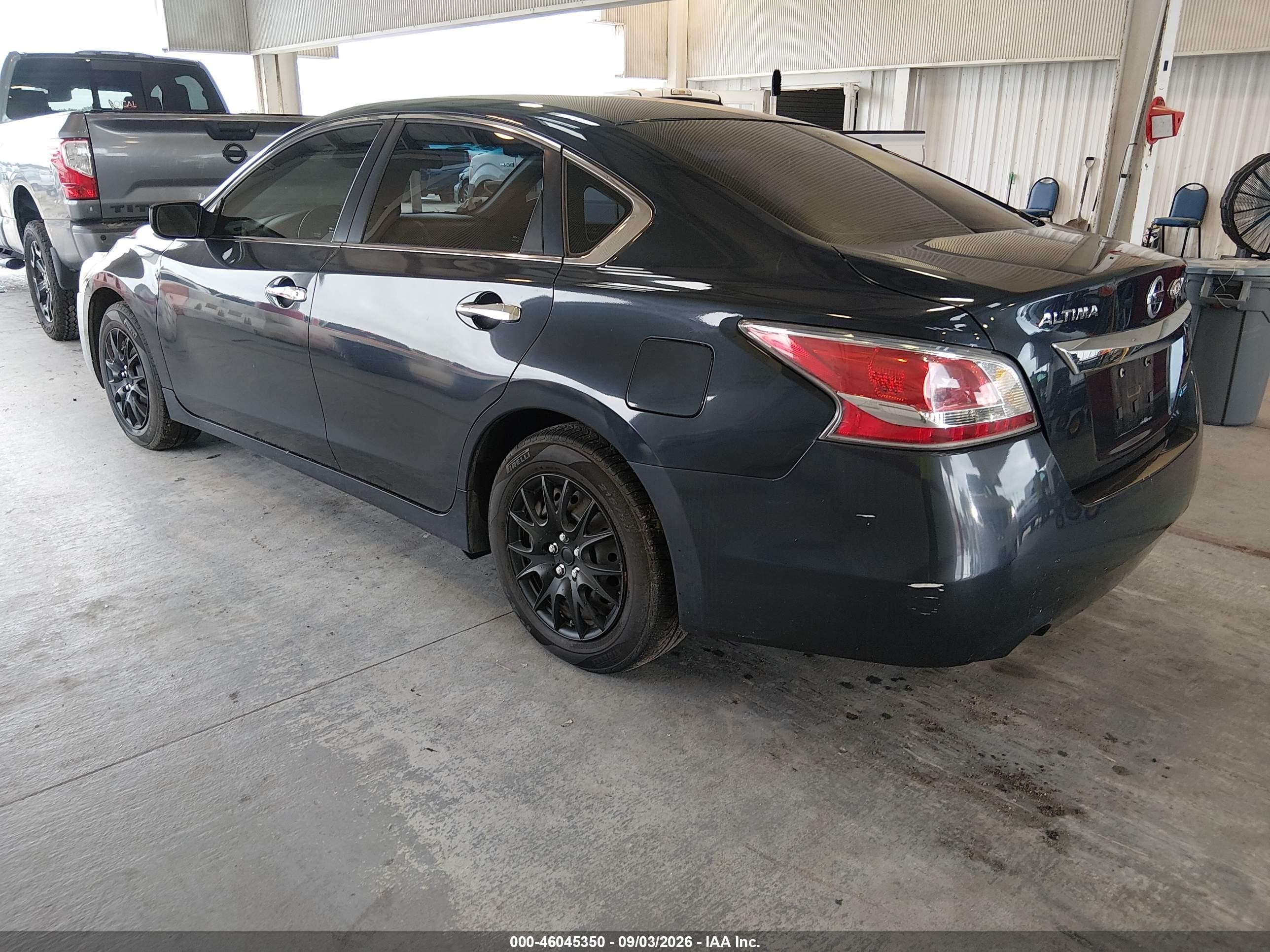 2014 Nissan Altima 2.5 S Серый vin: 1N4AL3APXEN385253