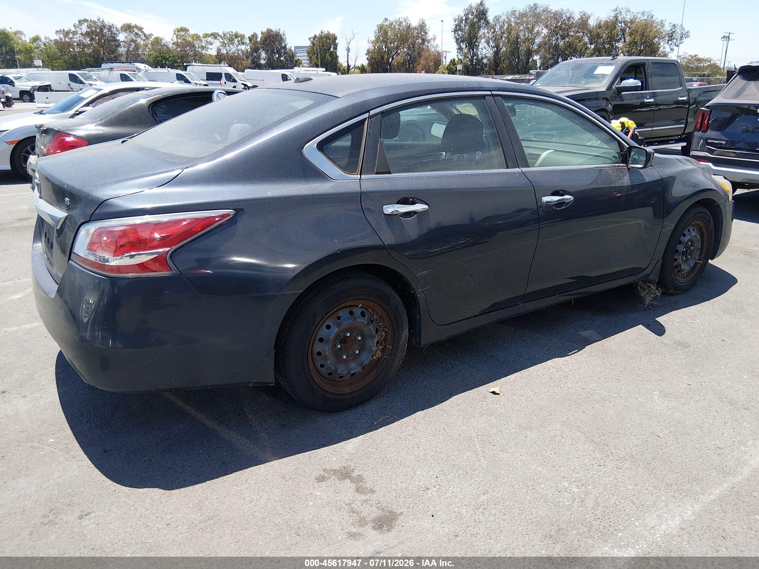 2015 Nissan Altima 2.5 S Синий vin: 1N4AL3APXFC104324