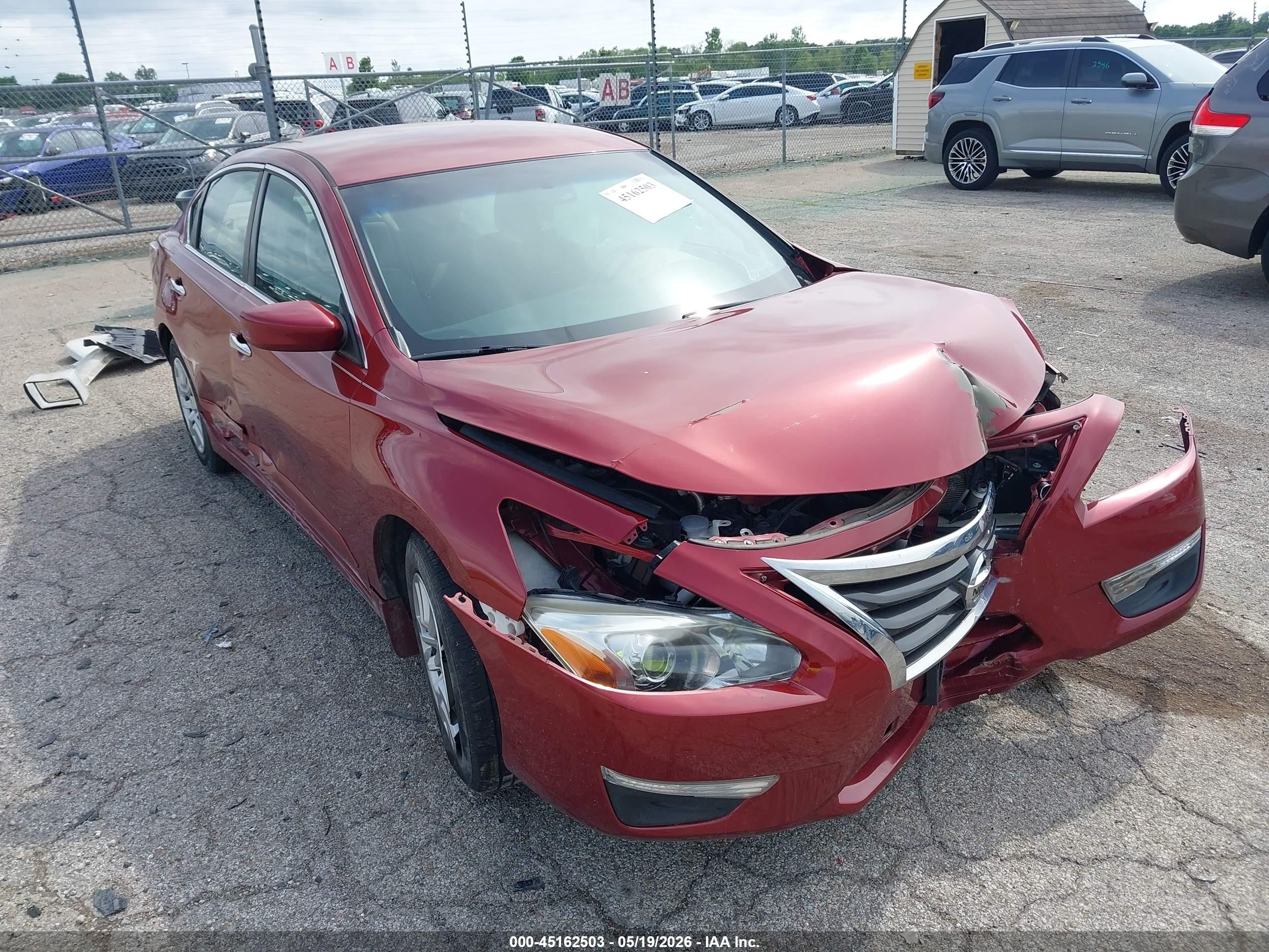 2015 Nissan Altima 2.5 S Red vin: 1N4AL3APXFC105490