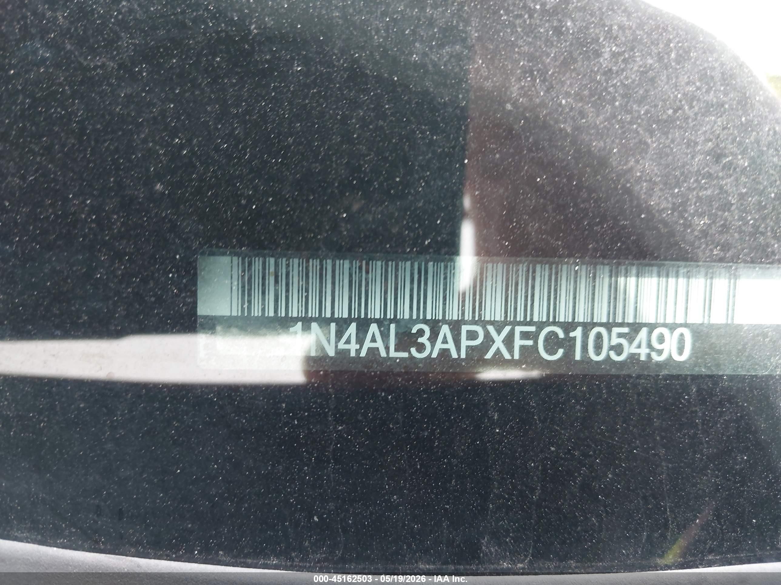 2015 Nissan Altima 2.5 S Red vin: 1N4AL3APXFC105490