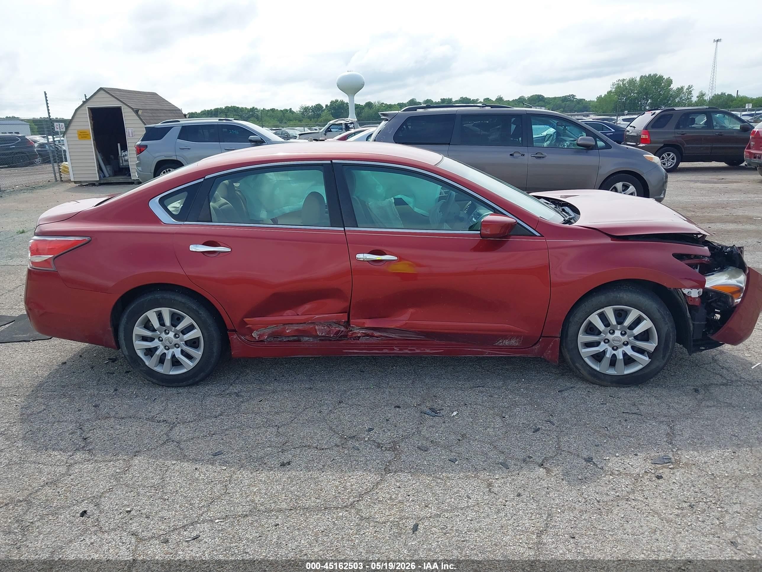 2015 Nissan Altima 2.5 S Red vin: 1N4AL3APXFC105490
