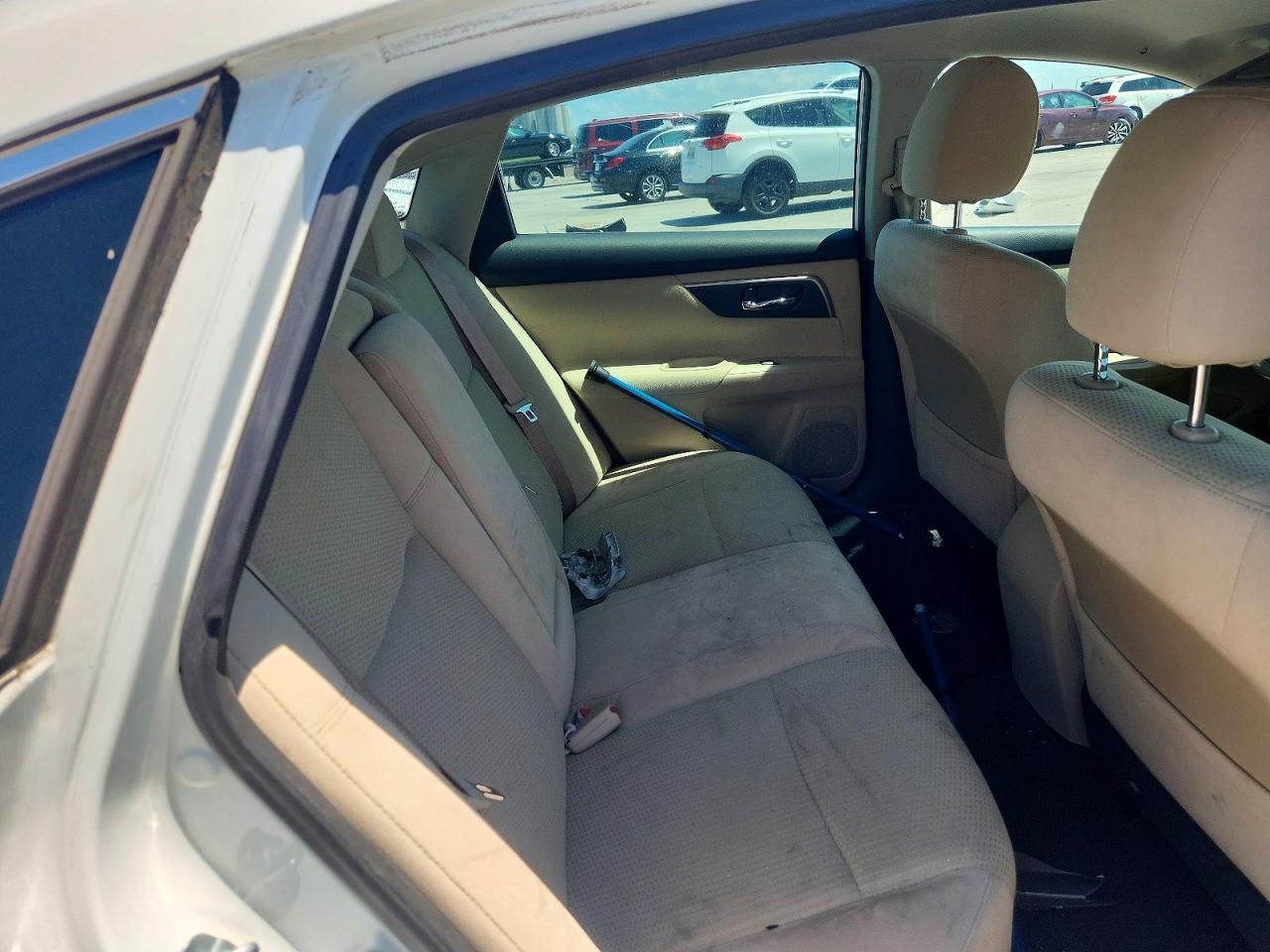 2015 Nissan Altima 2.5 Sv White vin: 1N4AL3APXFC108910