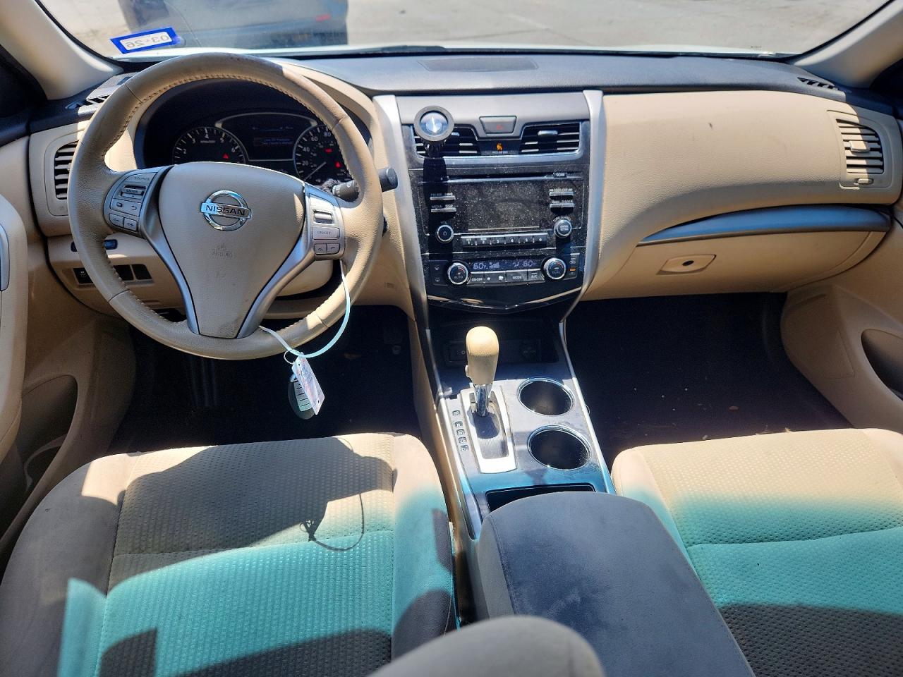 2015 Nissan Altima 2.5 Sv White vin: 1N4AL3APXFC108910
