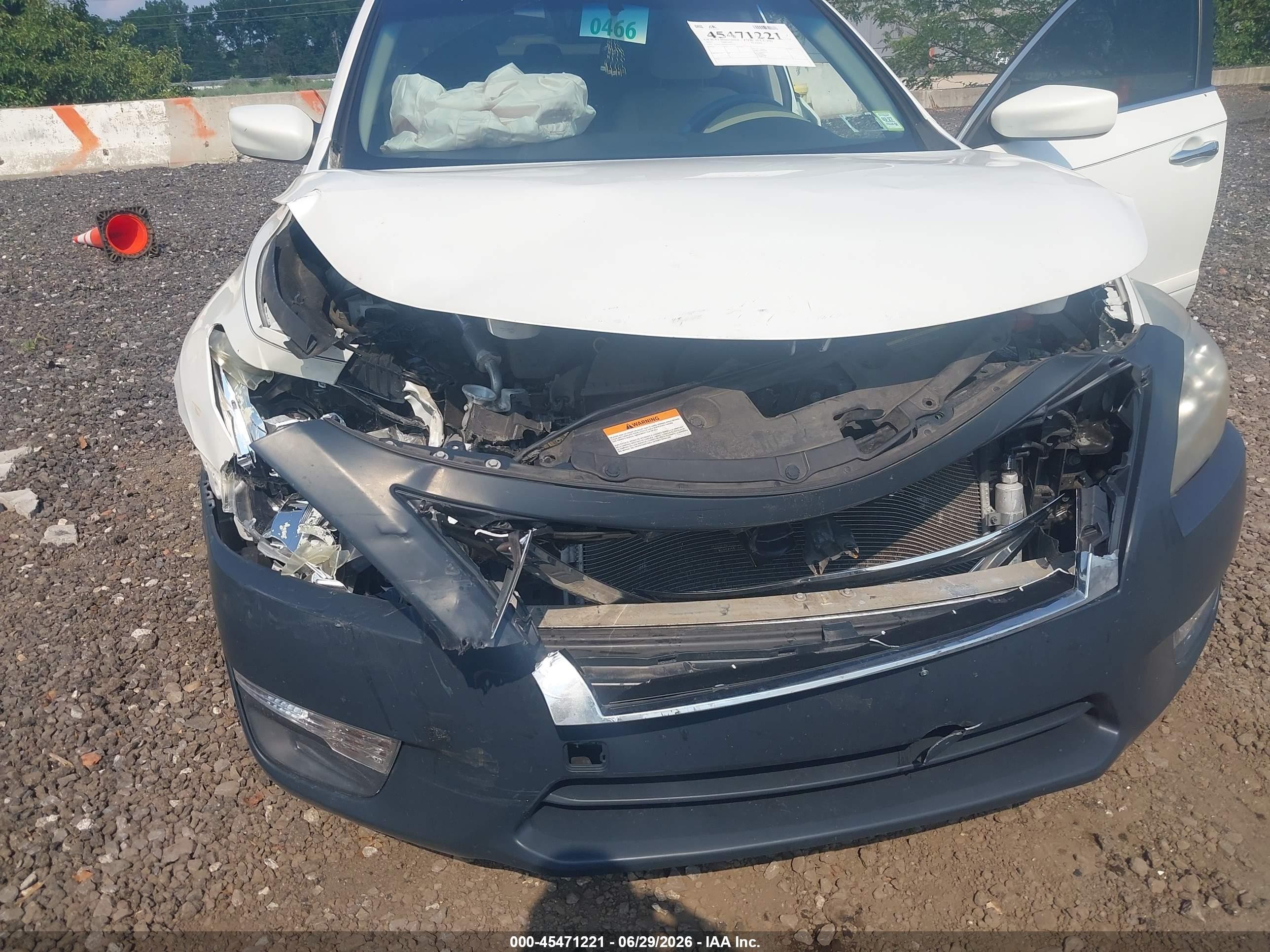 2015 Nissan Altima 2.5 S Белый vin: 1N4AL3APXFC109779