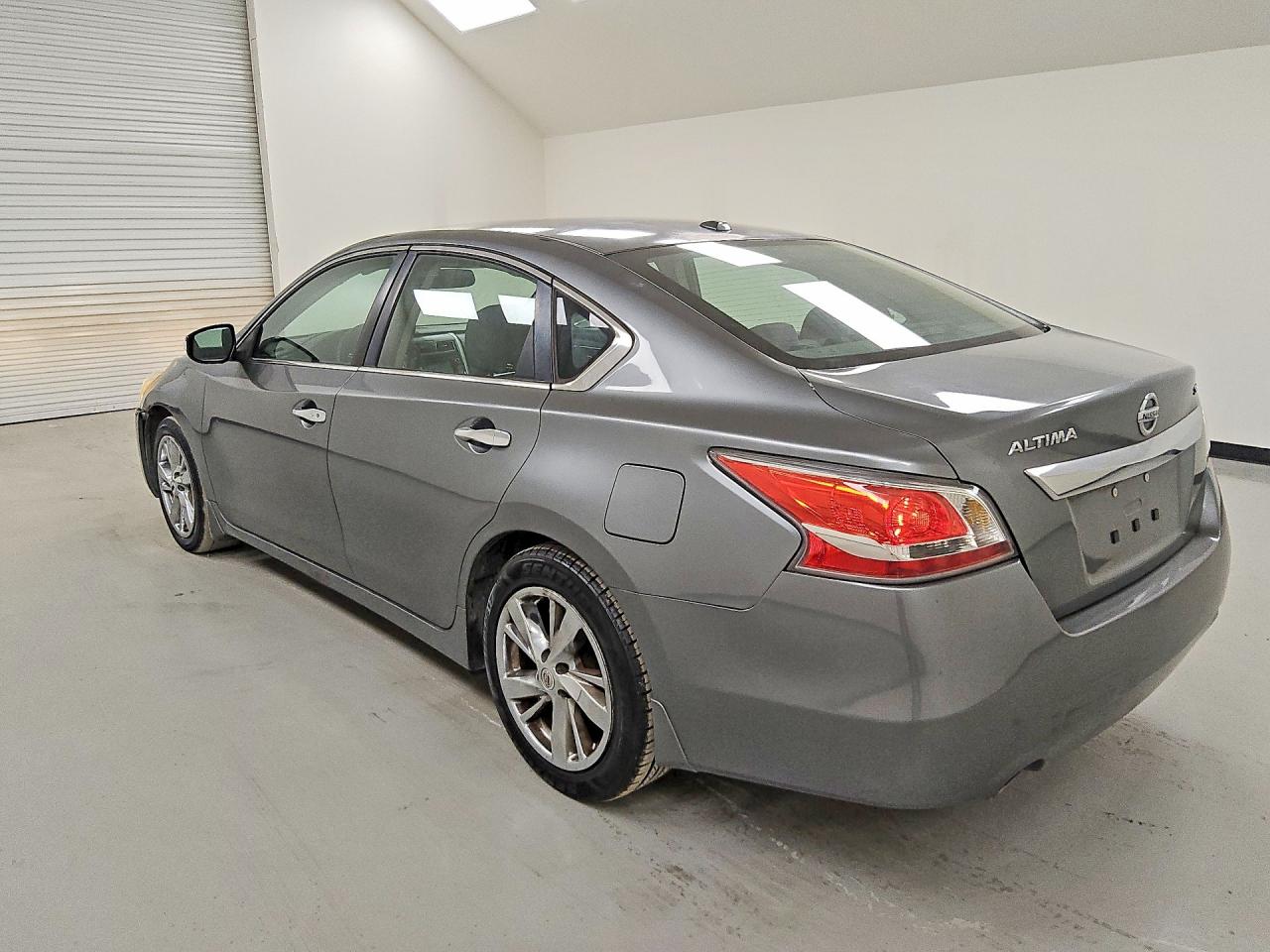 2015 Nissan Altima 2.5 Sv Gray vin: 1N4AL3APXFC111032
