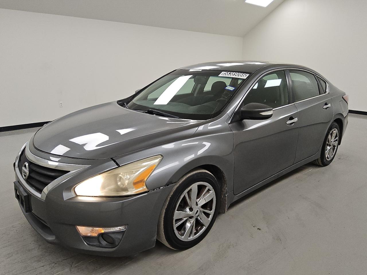 2015 Nissan Altima 2.5 Sv Gray vin: 1N4AL3APXFC111032 Damage: Air Compressor, Inoperable, Repair Required