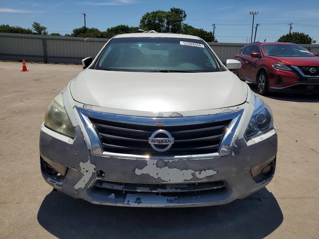 2015 Nissan Altima 2.5 Sv White vin: 1N4AL3APXFC124301