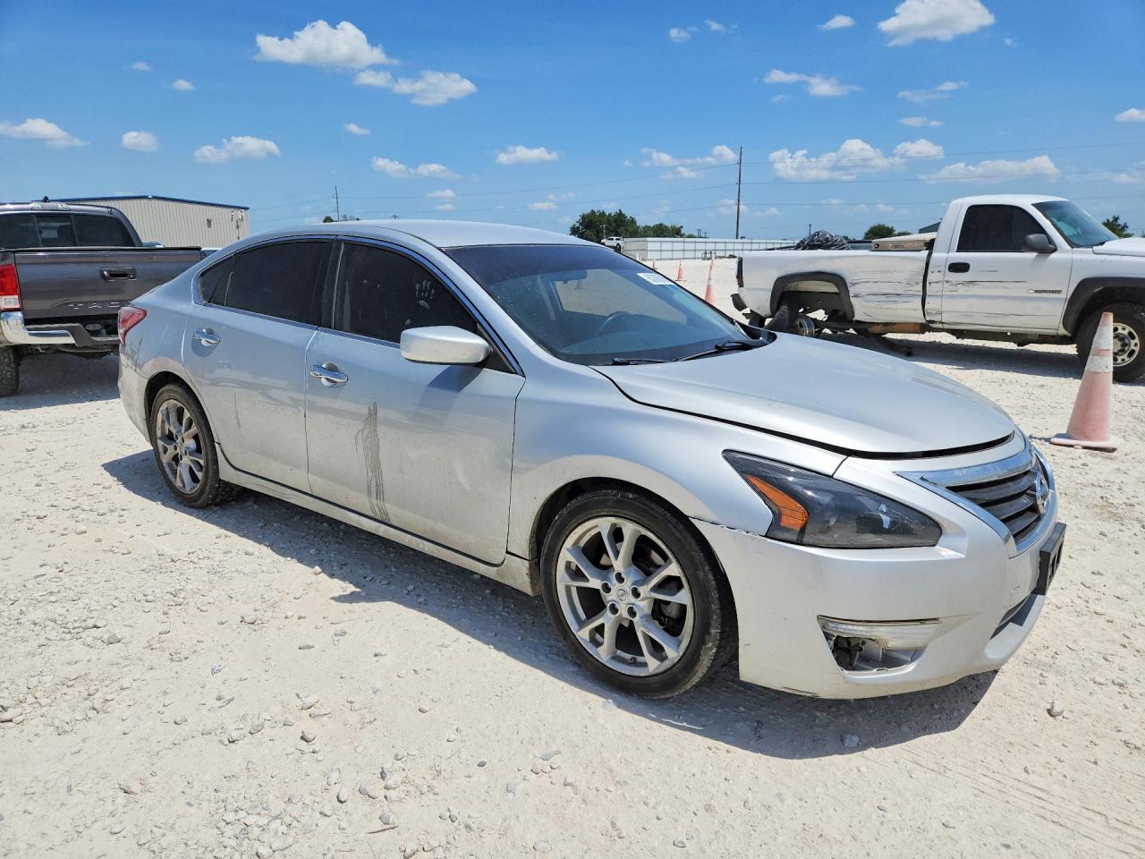 2015 Nissan Altima 2.5 S Silver vin: 1N4AL3APXFC133564