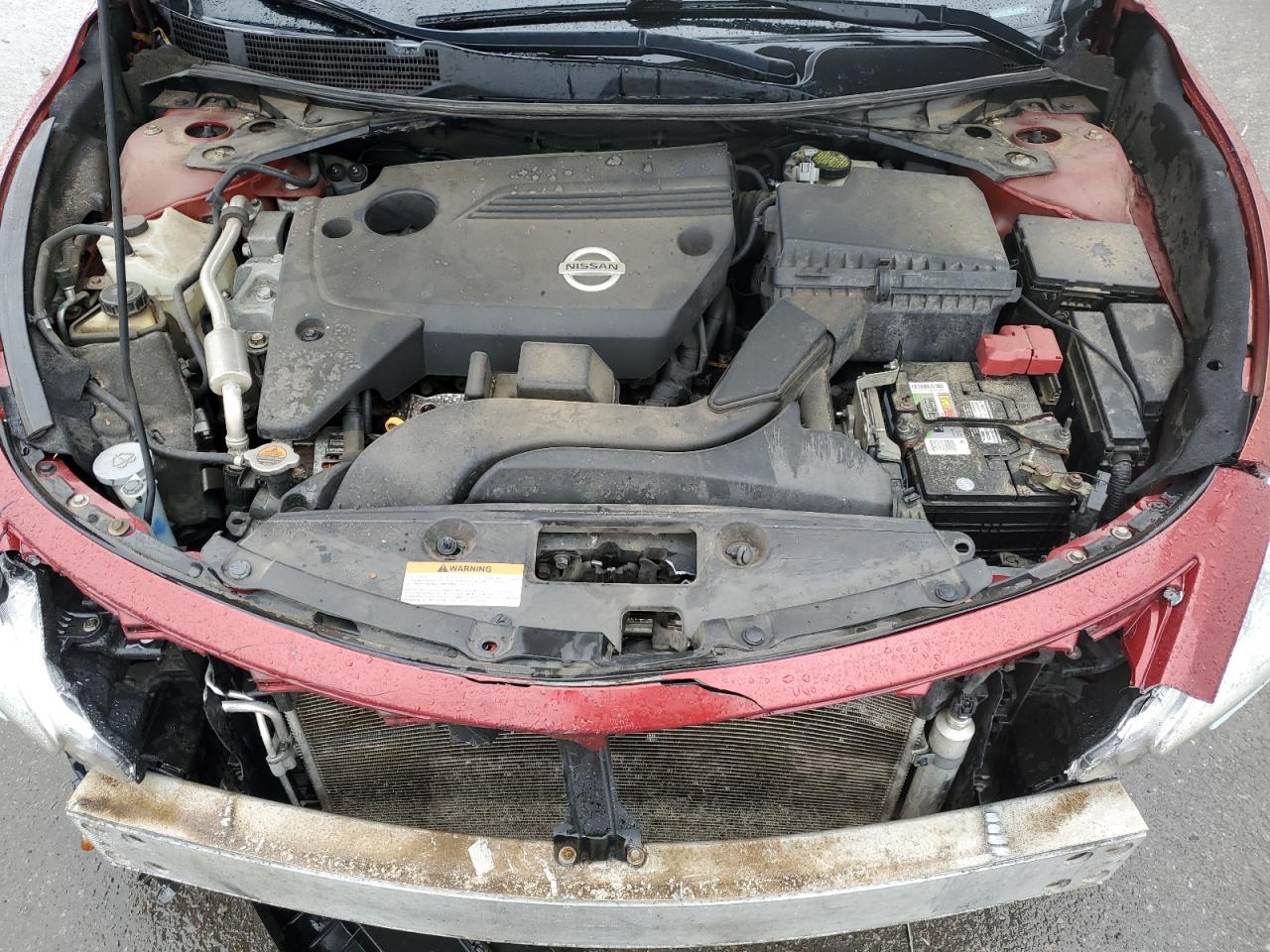 2015 Nissan Altima 2.5 Burgundy vin: 1N4AL3APXFC140787