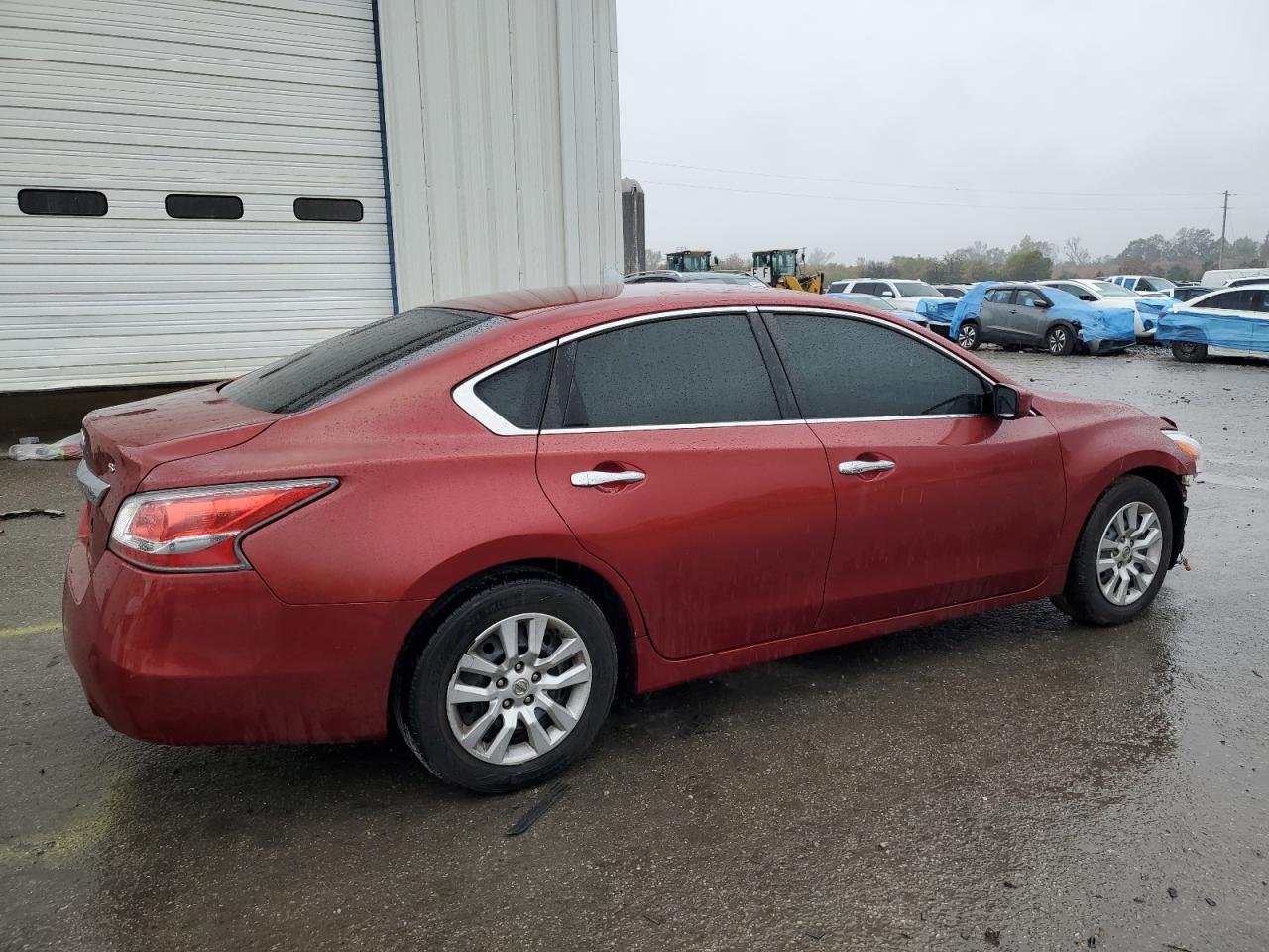 2015 Nissan Altima 2.5 Burgundy vin: 1N4AL3APXFC140787