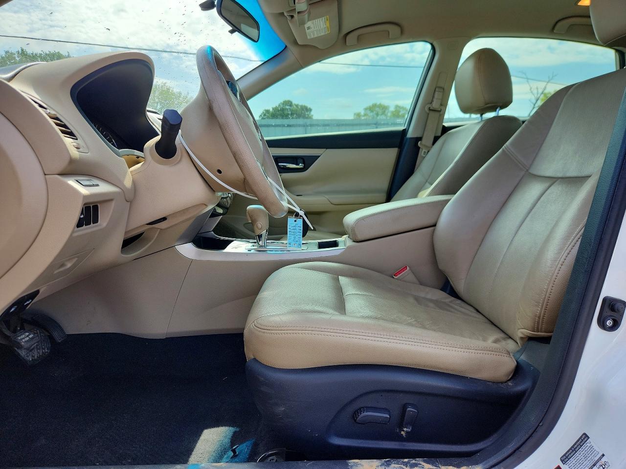 2015 Nissan Altima 2.5 S White vin: 1N4AL3APXFC143253