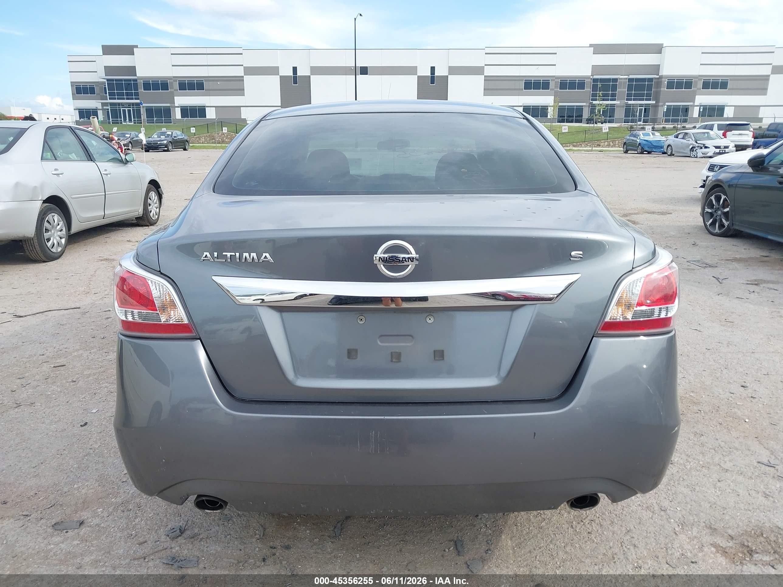 2015 Nissan Altima 2.5 S Gray vin: 1N4AL3APXFC148078