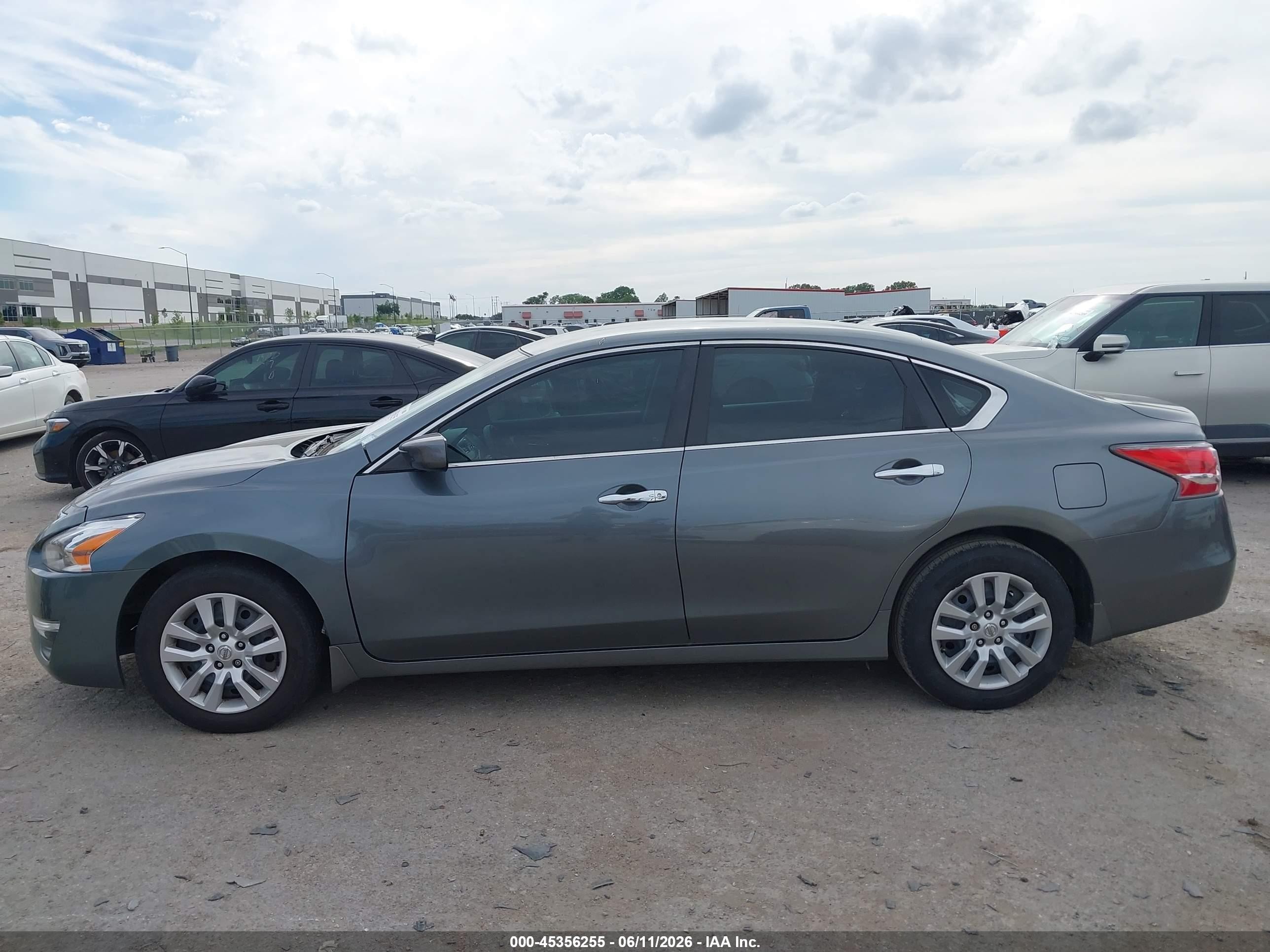 2015 Nissan Altima 2.5 S Gray vin: 1N4AL3APXFC148078
