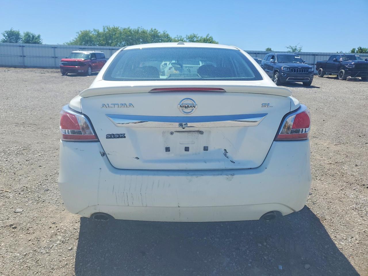 2015 Nissan Altima 2.5 Sl White vin: 1N4AL3APXFC157363