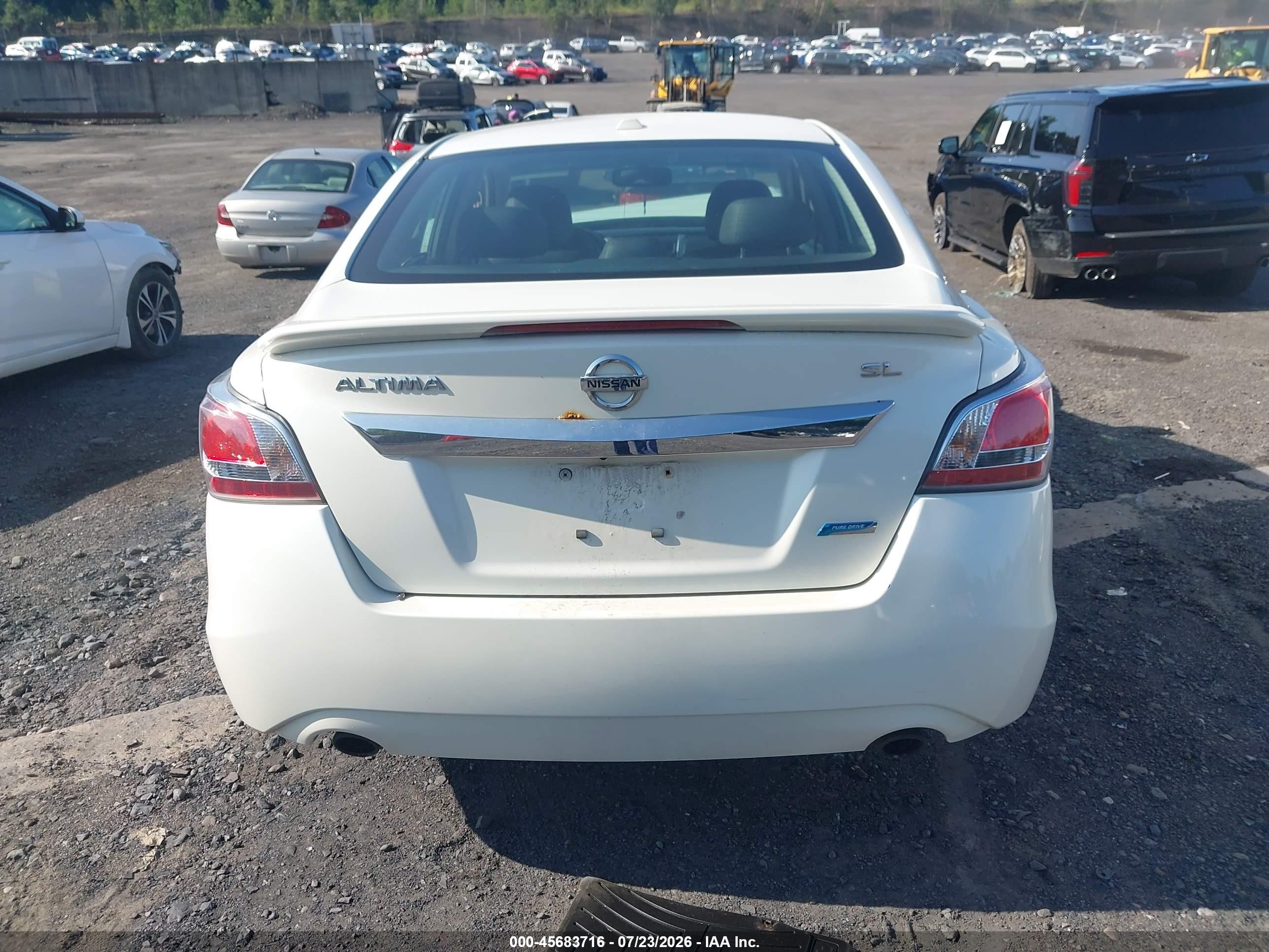 2015 Nissan Altima 2.5 Sl White vin: 1N4AL3APXFC158187