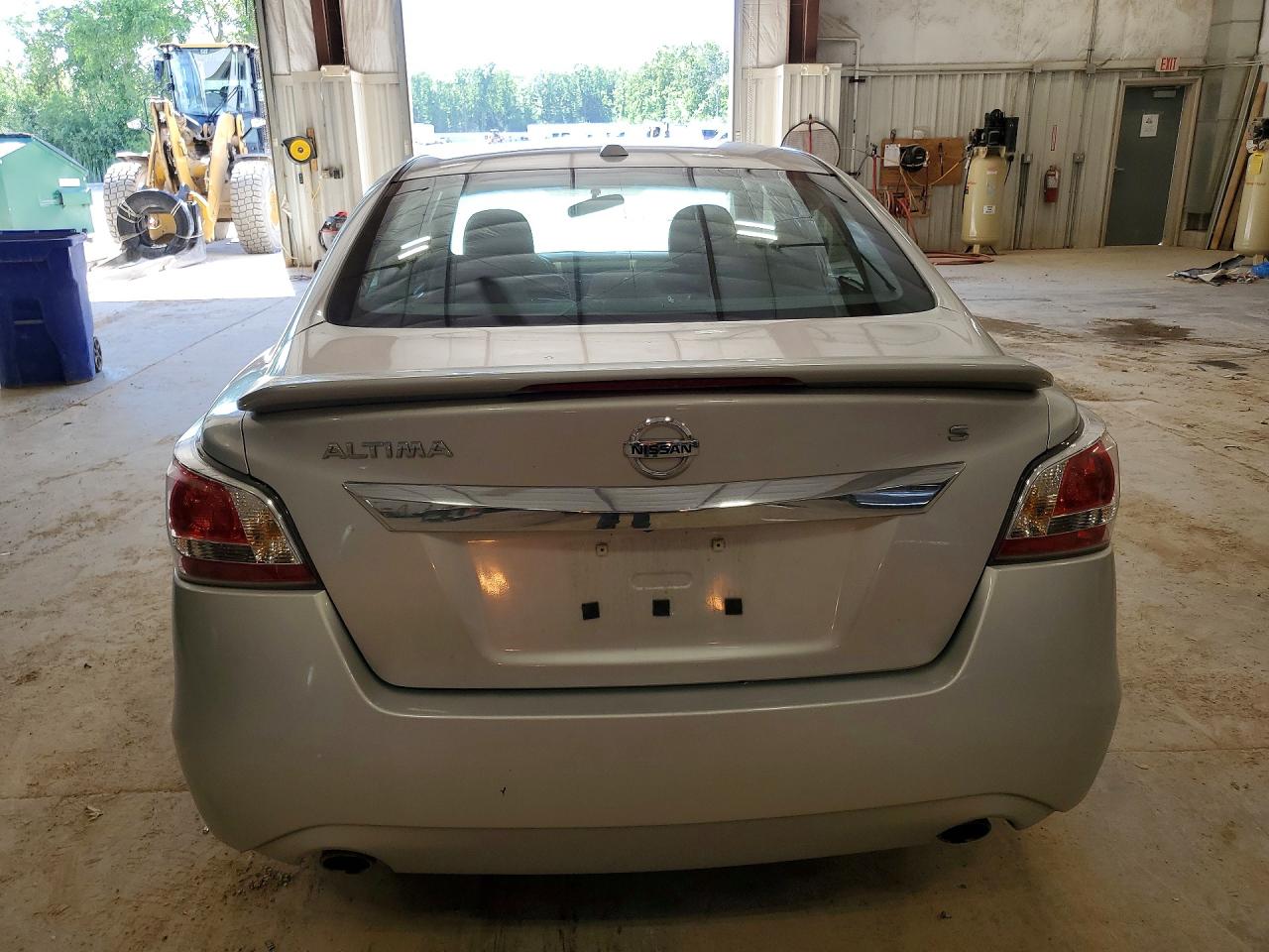 2015 Nissan Altima 2.5 S Silver vin: 1N4AL3APXFC162711