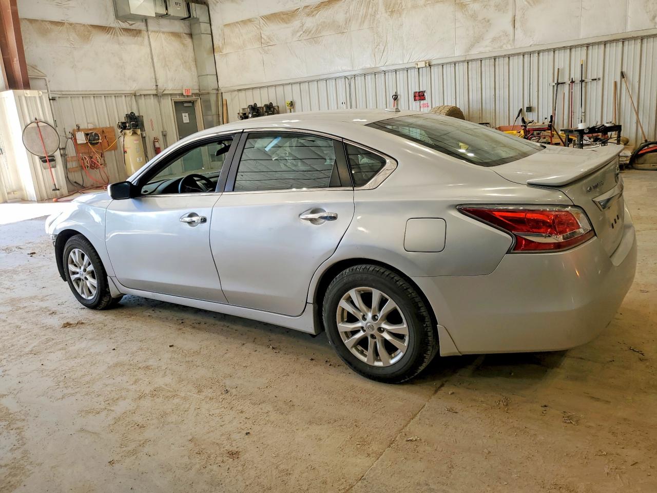 2015 Nissan Altima 2.5 S Silver vin: 1N4AL3APXFC162711
