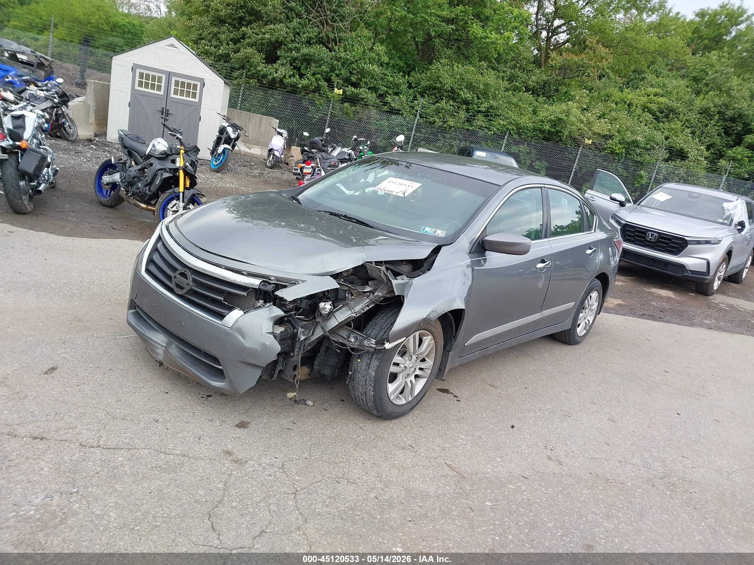 2015 Nissan Altima 2.5 S Серый vin: 1N4AL3APXFC171683