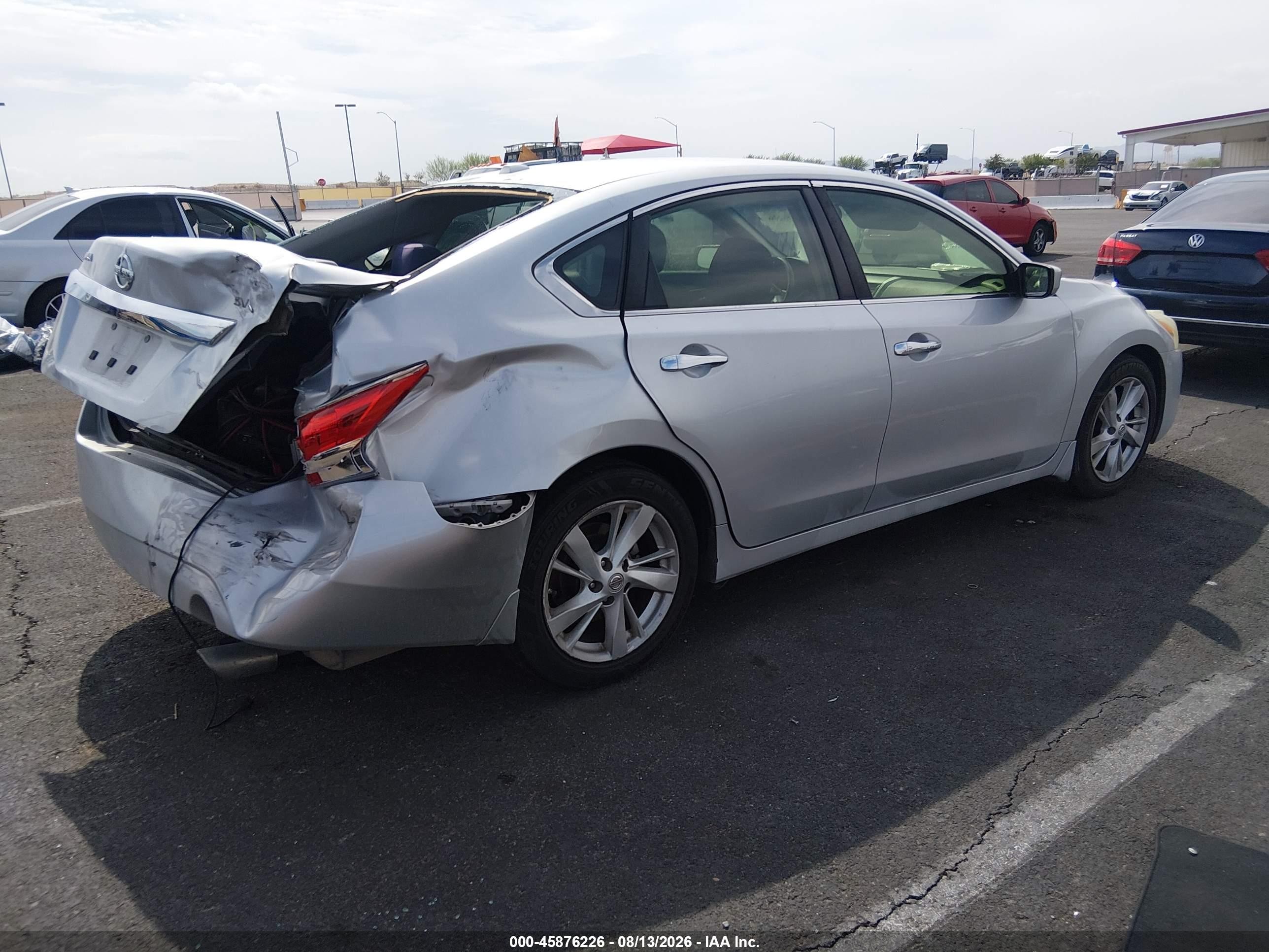 2015 Nissan Altima 2.5 Sv Silver vin: 1N4AL3APXFC185020