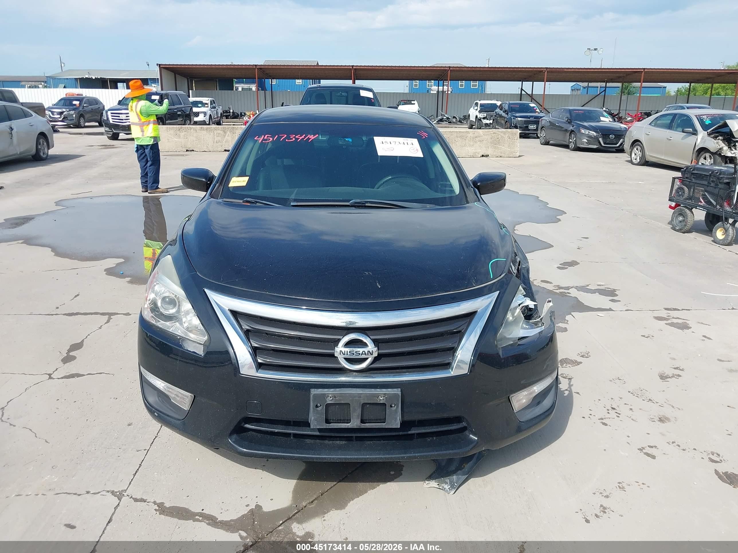 2015 Nissan Altima 2.5 S Black vin: 1N4AL3APXFC190038