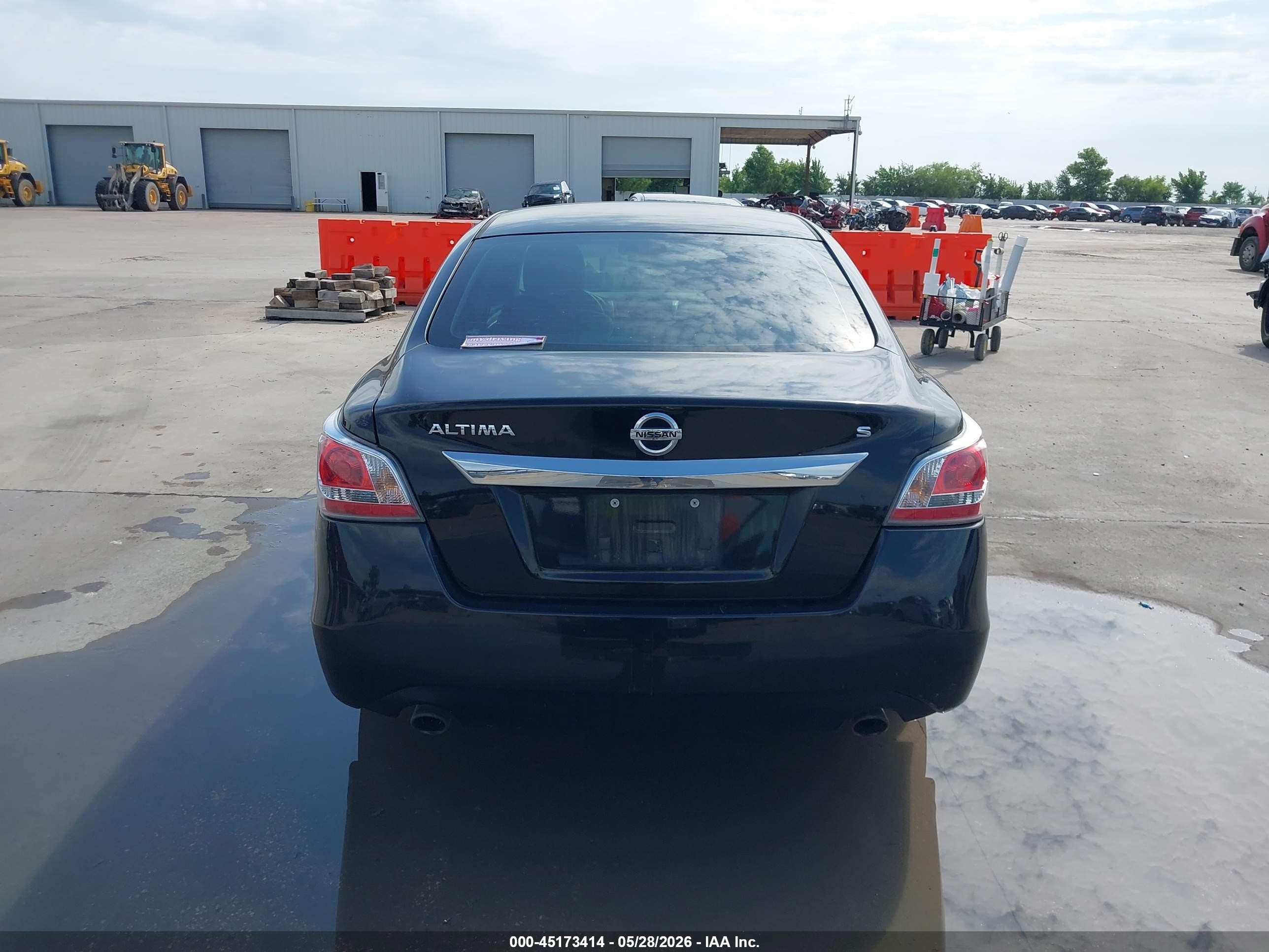 2015 Nissan Altima 2.5 S Black vin: 1N4AL3APXFC190038