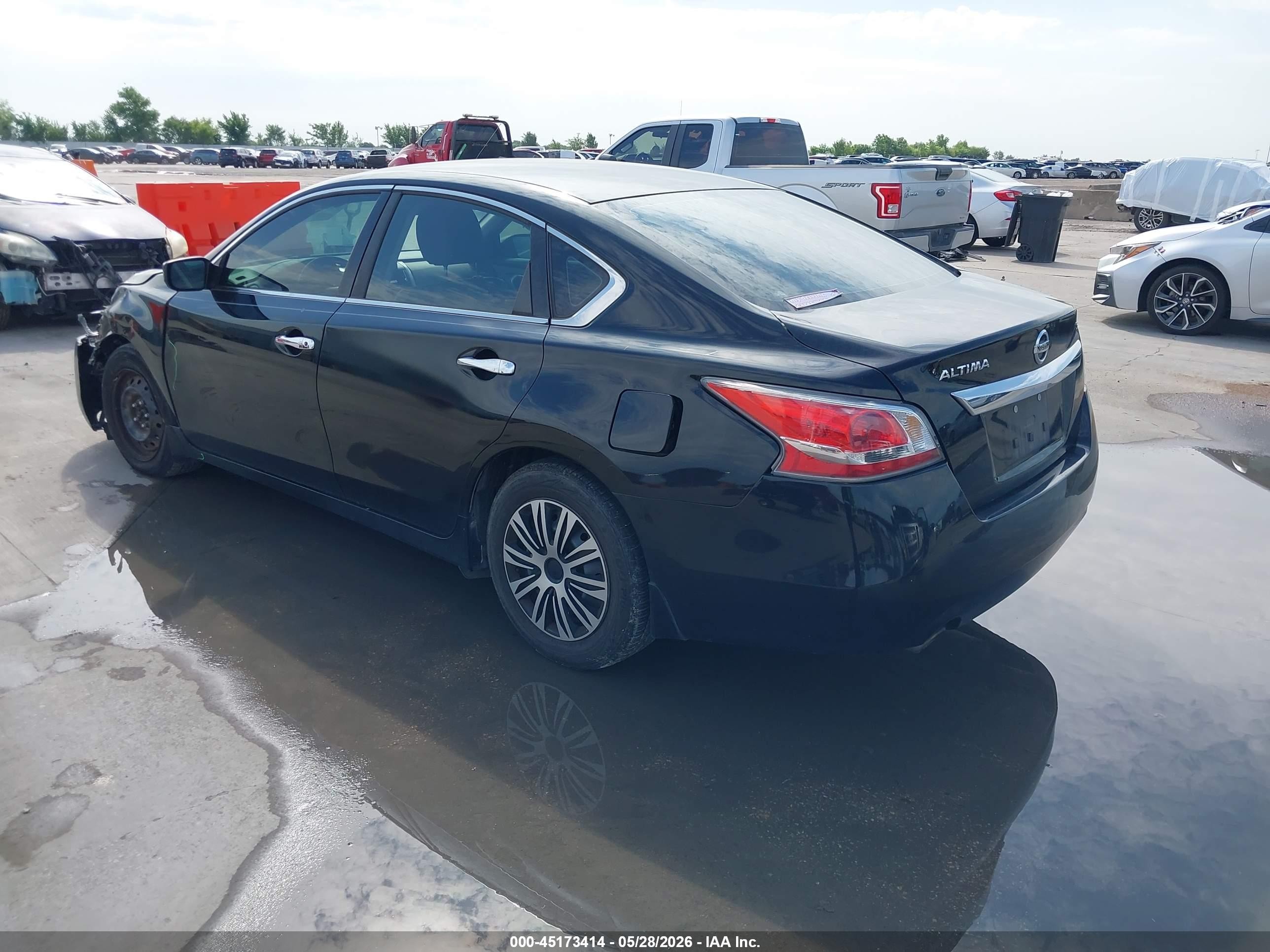 2015 Nissan Altima 2.5 S Black vin: 1N4AL3APXFC190038