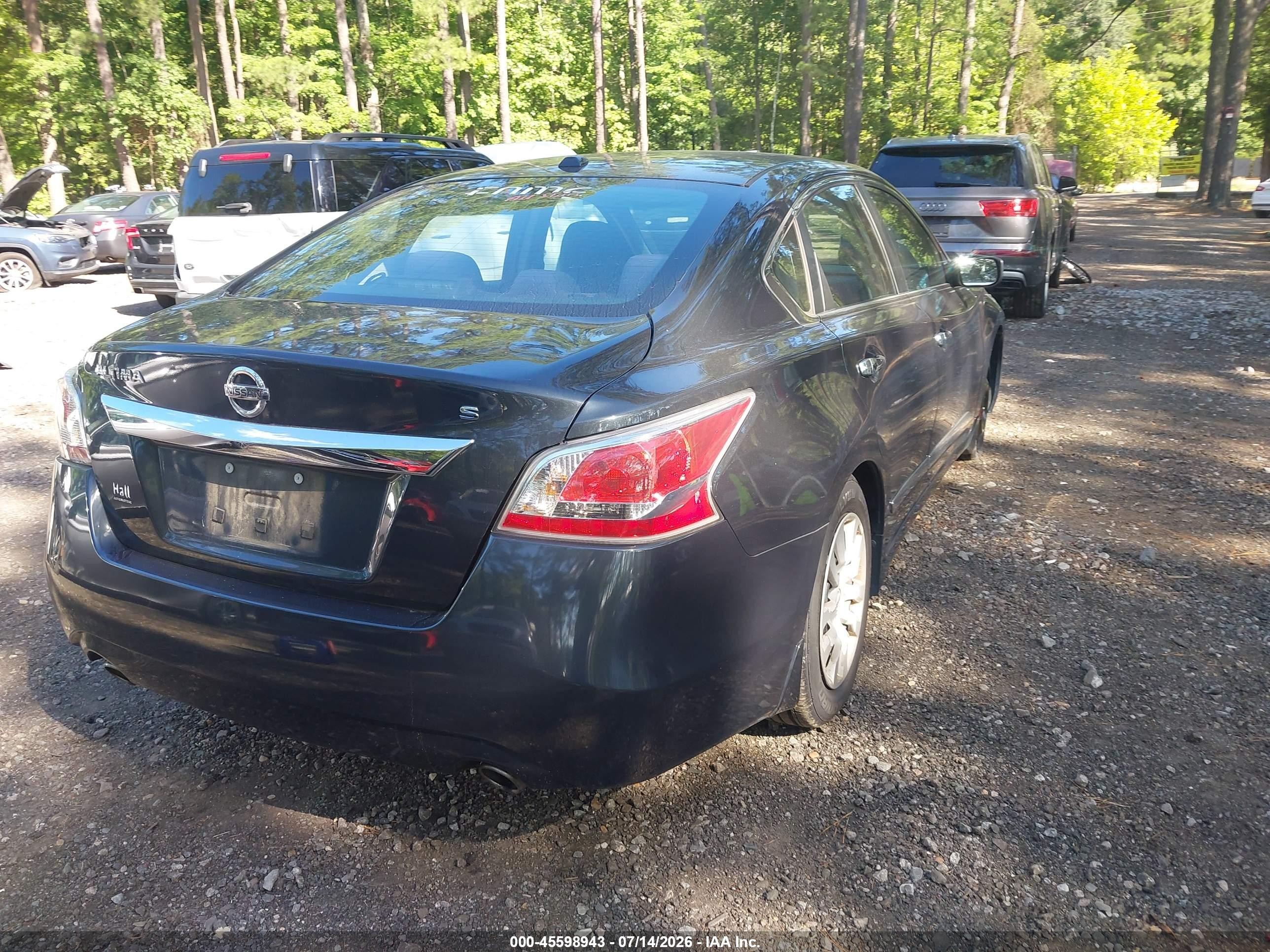 2015 Nissan Altima 2.5 S Серый vin: 1N4AL3APXFC192825