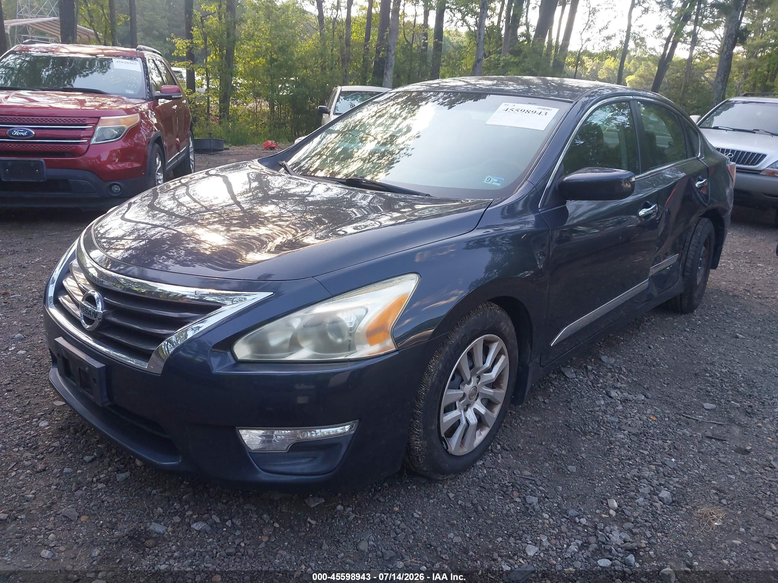 2015 Nissan Altima 2.5 S Серый vin: 1N4AL3APXFC192825