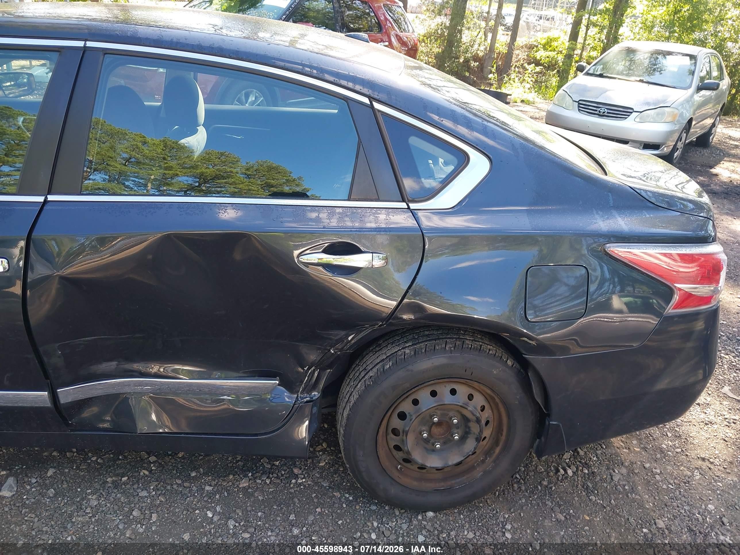 2015 Nissan Altima 2.5 S Серый vin: 1N4AL3APXFC192825