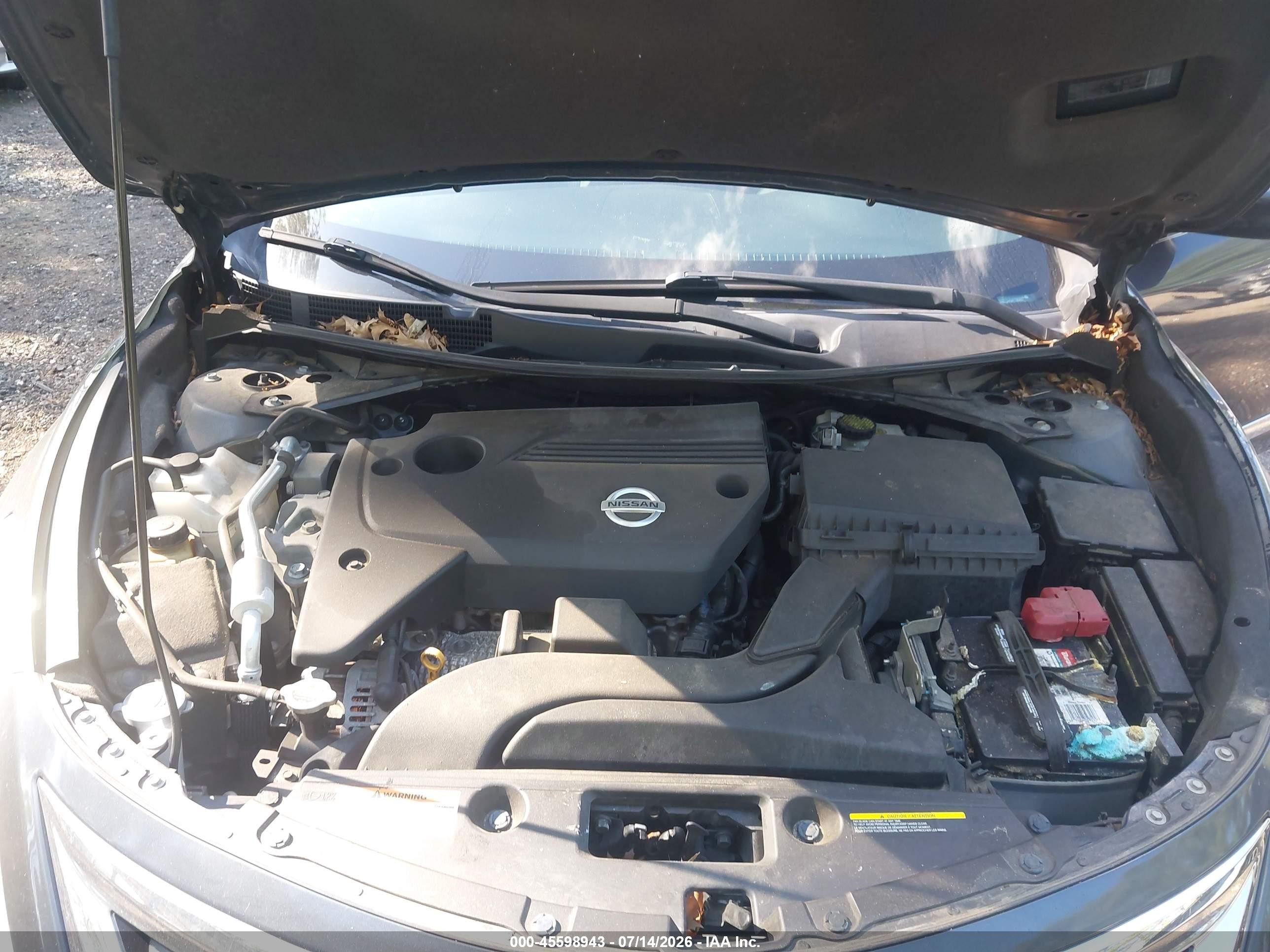2015 Nissan Altima 2.5 S Серый vin: 1N4AL3APXFC192825