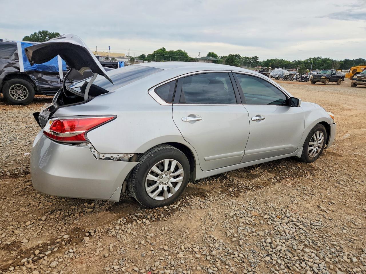 2015 Nissan Altima 2.5 Silver vin: 1N4AL3APXFC193215