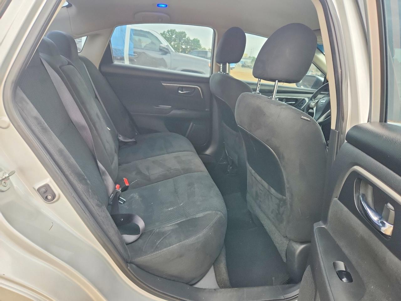 2015 Nissan Altima 2.5 Silver vin: 1N4AL3APXFC193215
