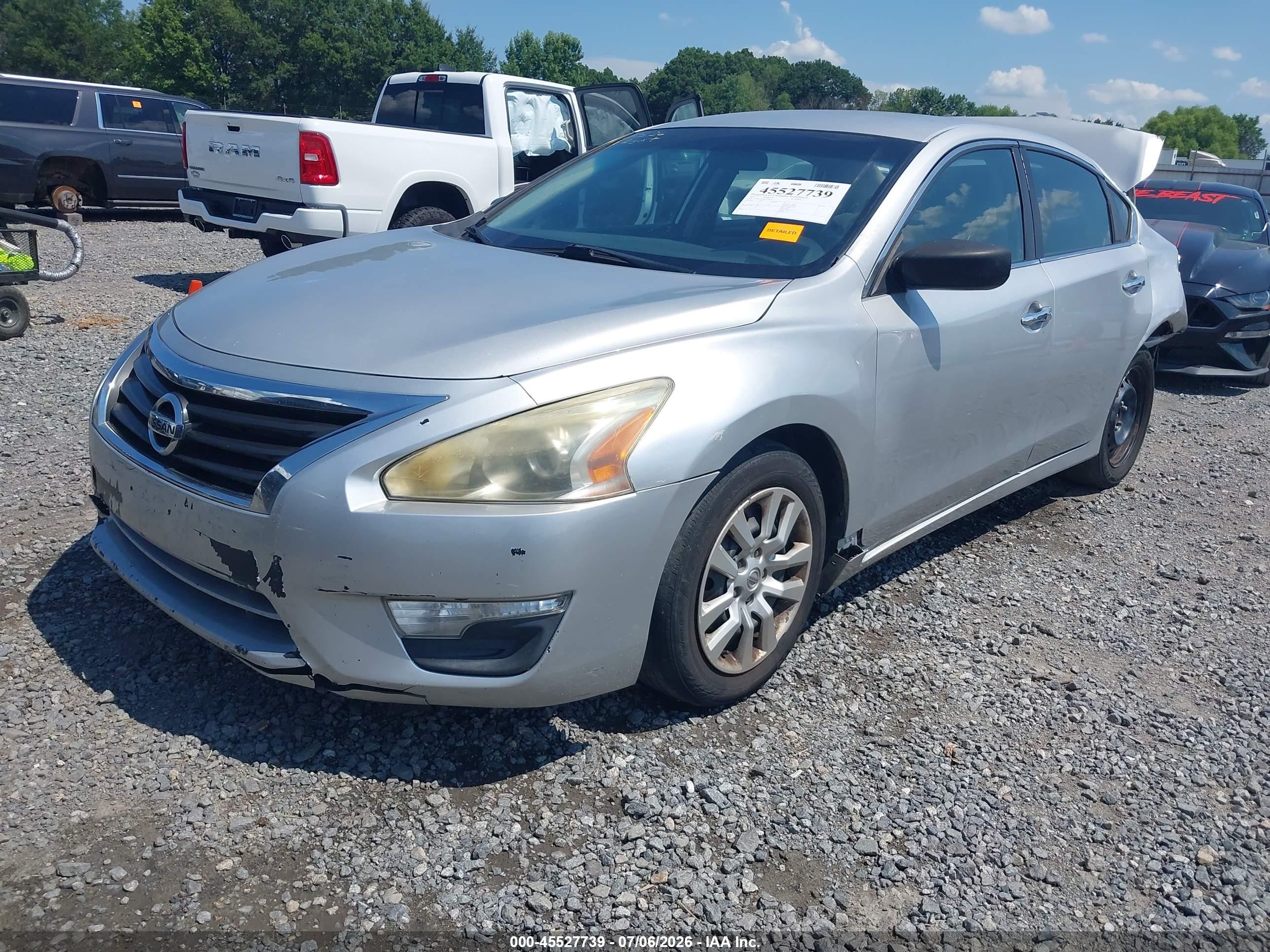 2015 Nissan Altima 2.5/2.5 S/2.5 Sl/2.5 Sv Silver vin: 1N4AL3APXFC196227