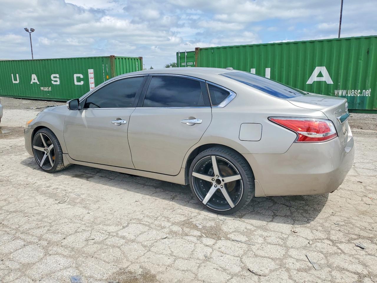 2015 Nissan Altima 2.5 Sv Tan vin: 1N4AL3APXFC197670