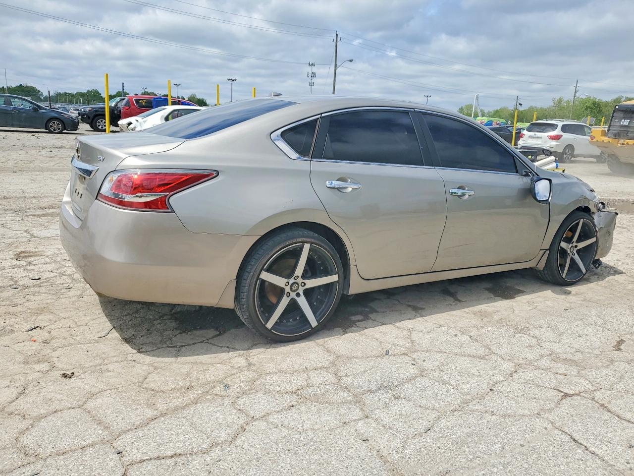 2015 Nissan Altima 2.5 Sv Tan vin: 1N4AL3APXFC197670