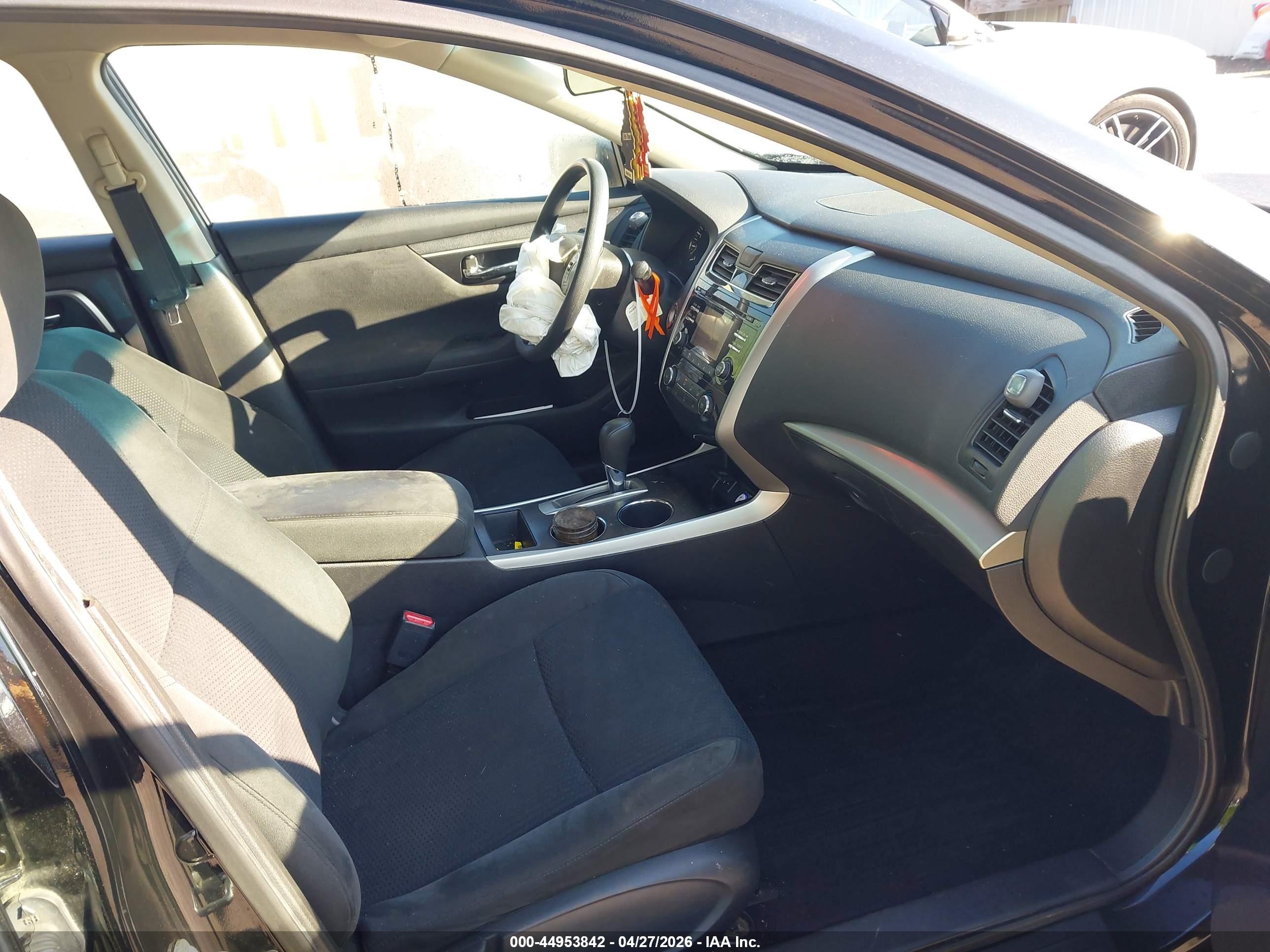 2015 Nissan Altima 2.5 S Black vin: 1N4AL3APXFC206514