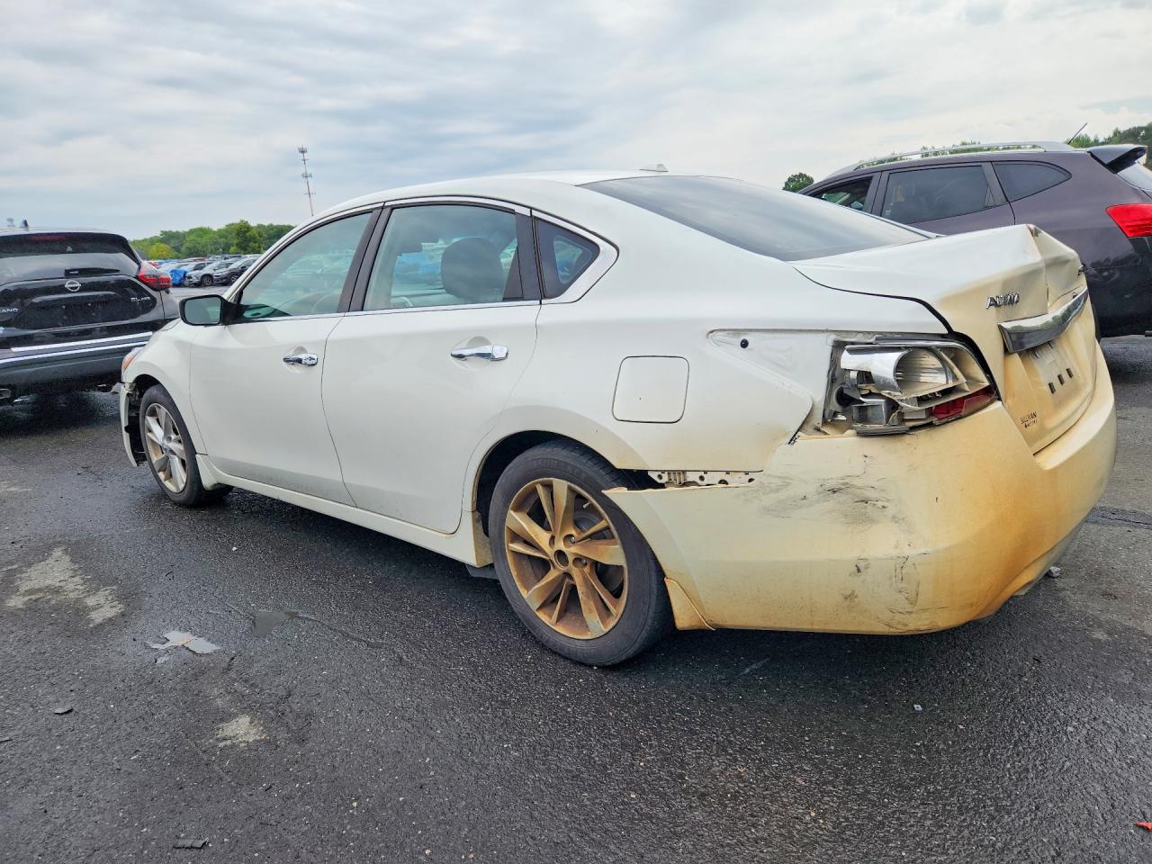 2015 Nissan Altima 2.5 Sv White vin: 1N4AL3APXFC255664